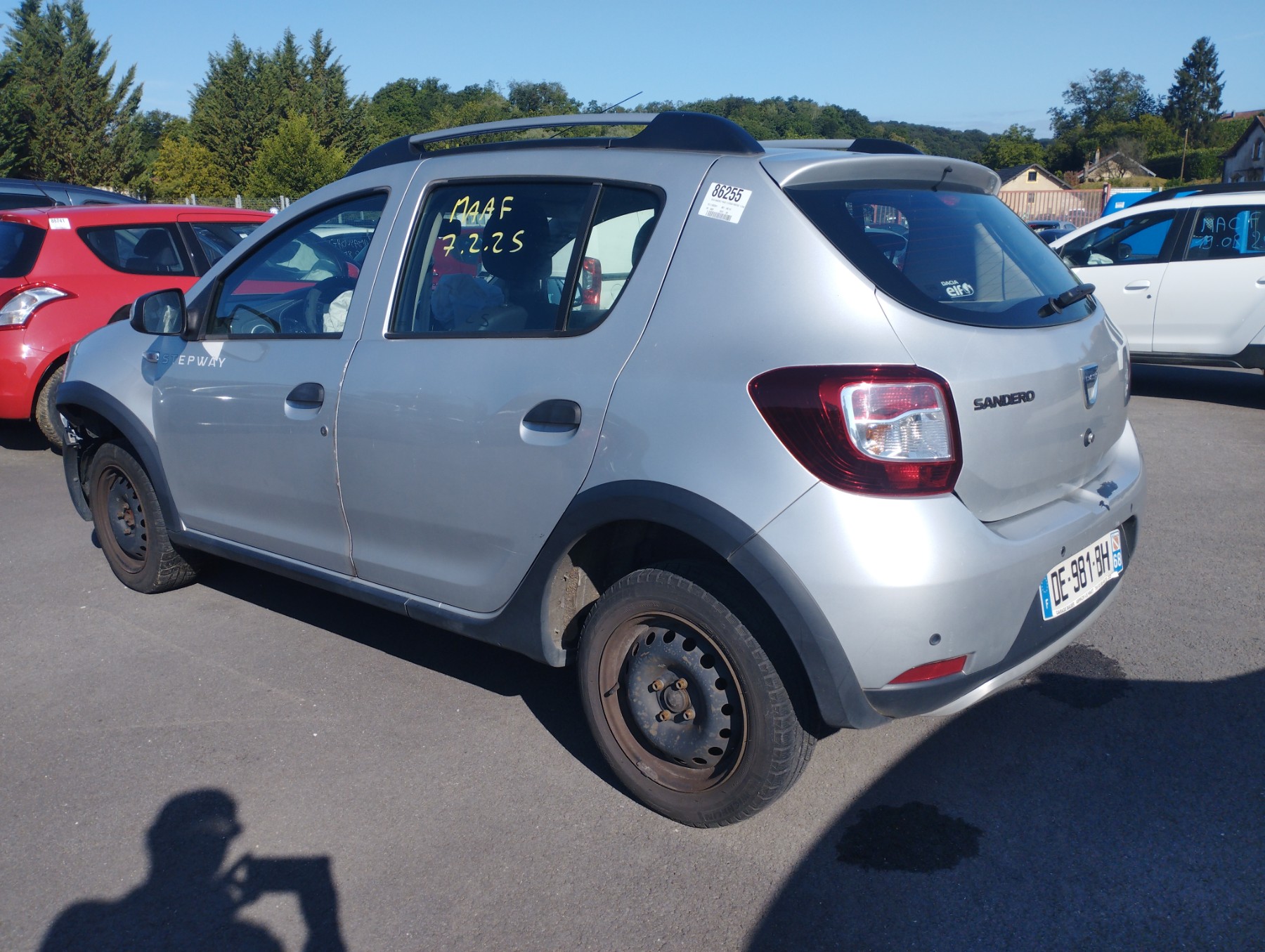 Calandre pour DACIA SANDERO 2 PHASE 1 Calandre pour DACIA SANDERO 2 PHASE 1