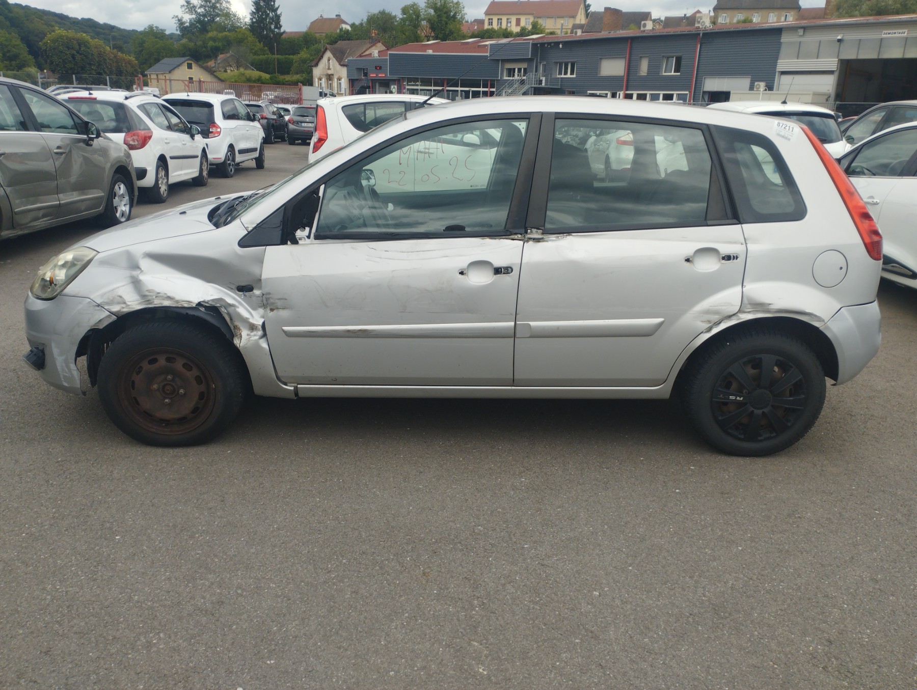 Demarreur pour FORD FIESTA 5 PHASE 2 Demarreur pour FORD FIESTA 5 PHASE 2