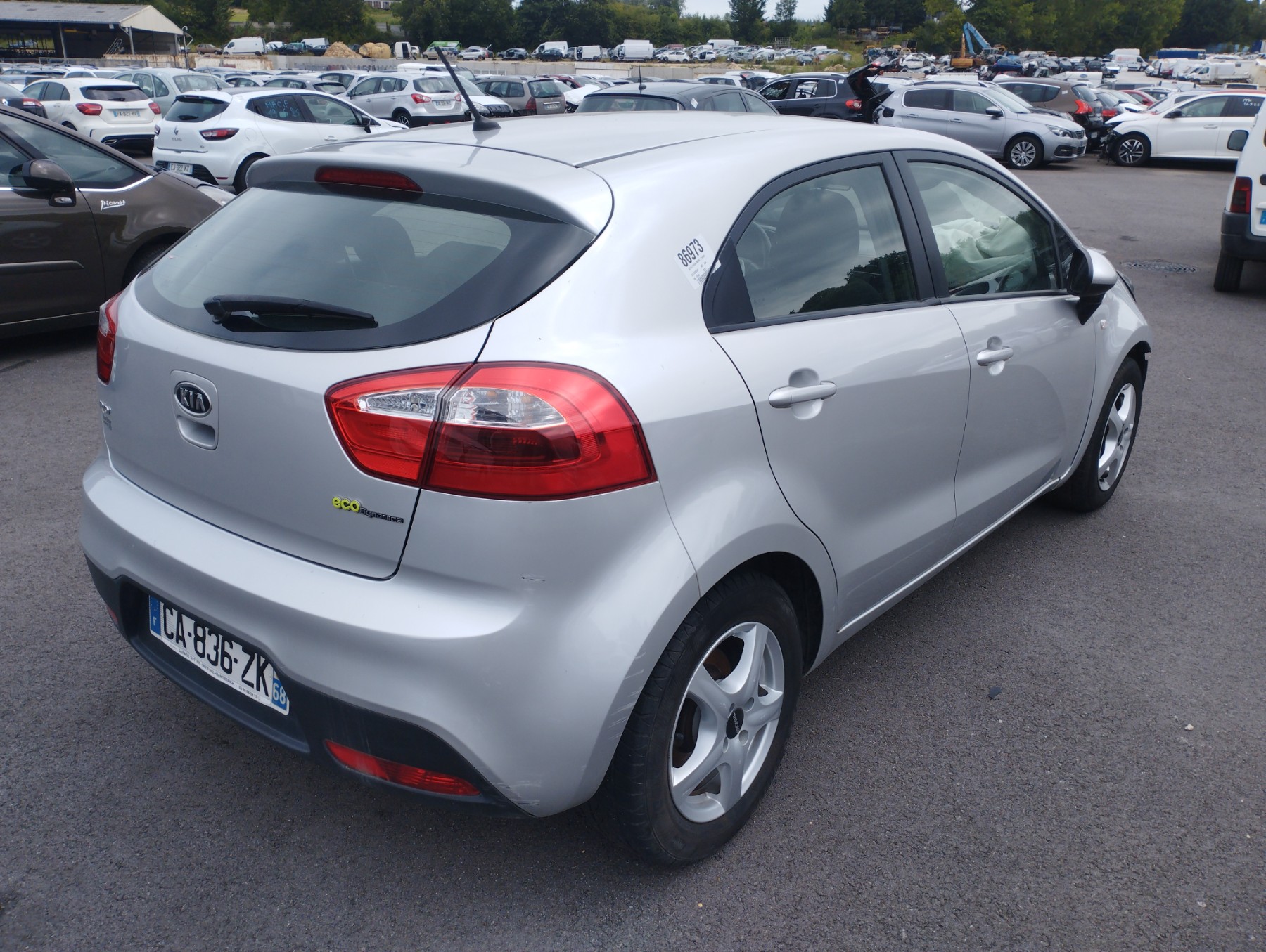 Porte avant gauche pour KIA RIO 3 PHASE 1 Porte avant gauche pour KIA RIO 3 PHASE 1