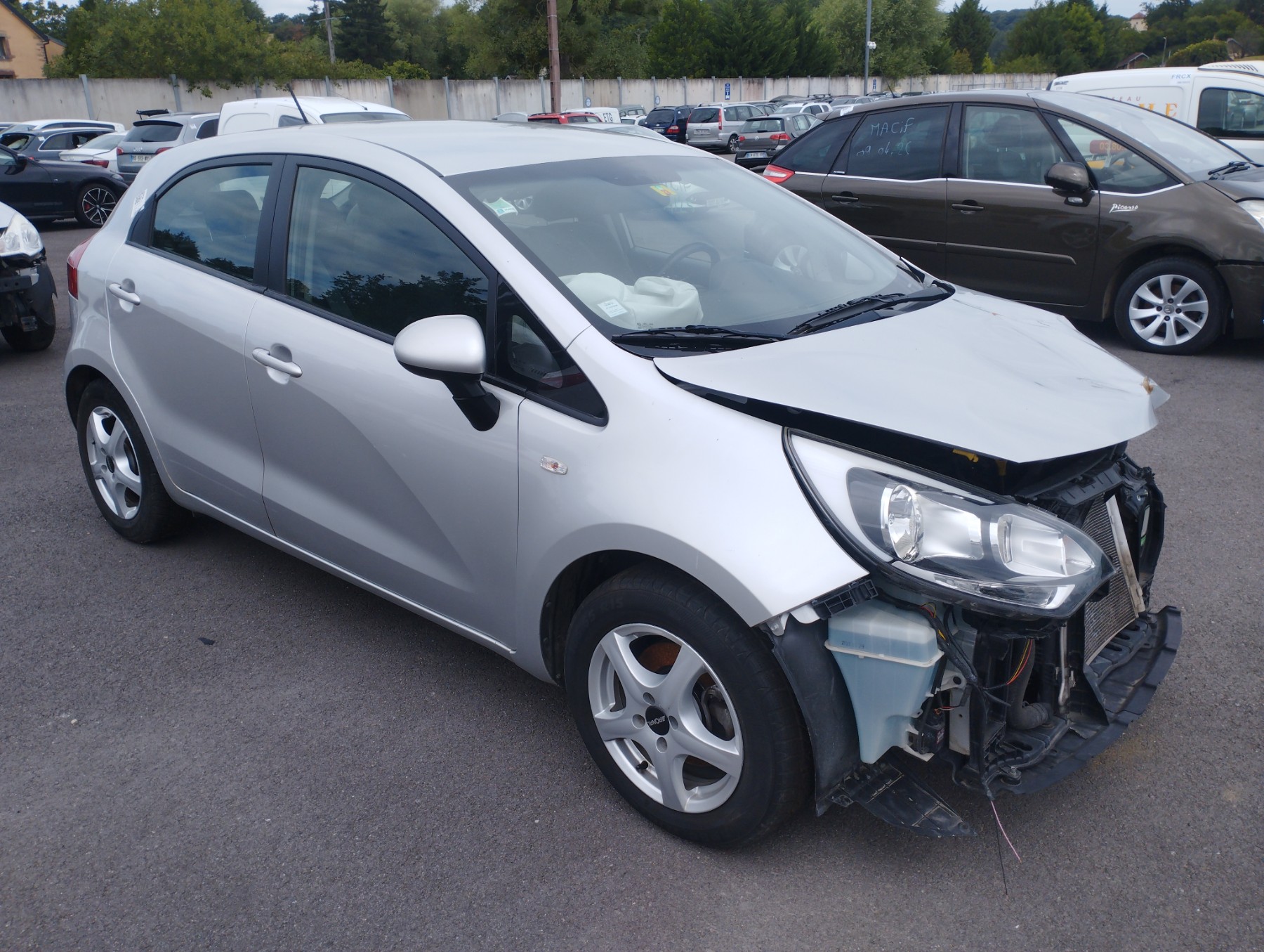 Porte avant gauche pour KIA RIO 3 PHASE 1 Porte avant gauche pour KIA RIO 3 PHASE 1