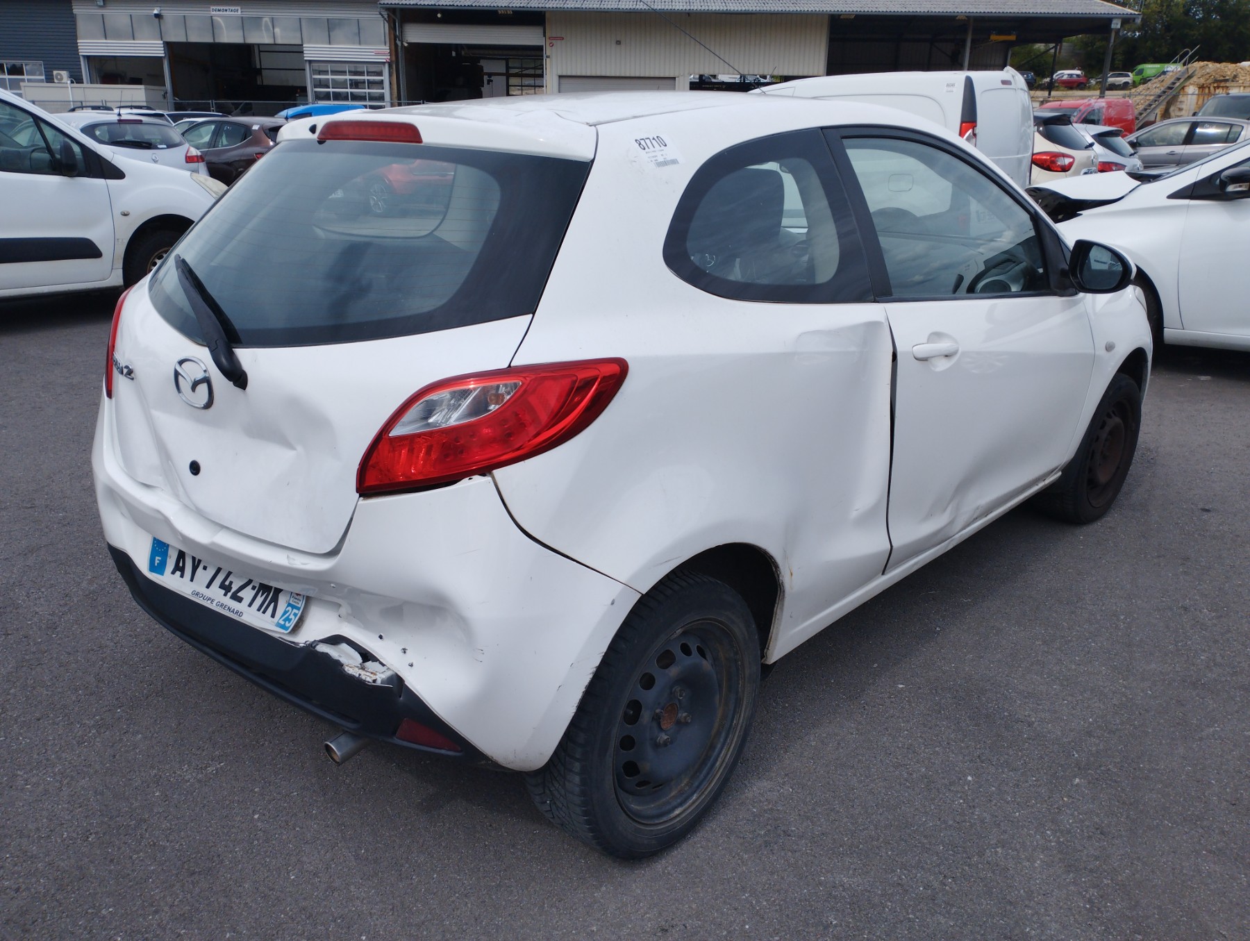 Optique avant principal gauche (feux)(phare) pour MAZDA 2 2 PHASE 1 Optique avant principal gauche (feux)(phare) pour MAZDA 2 2 PHASE 1