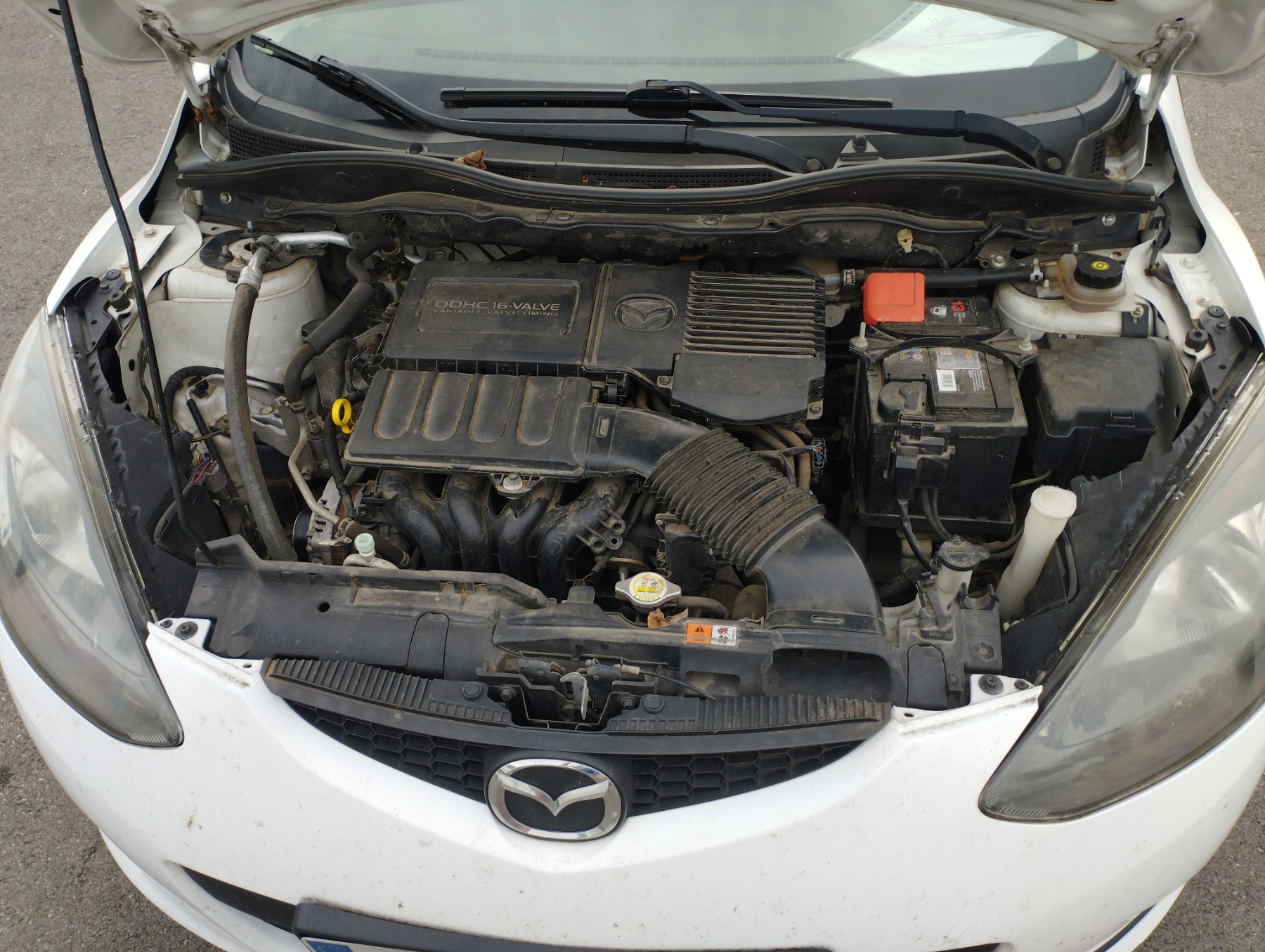 Optique avant principal gauche (feux)(phare) pour MAZDA 2 2 PHASE 1 Optique avant principal gauche (feux)(phare) pour MAZDA 2 2 PHASE 1