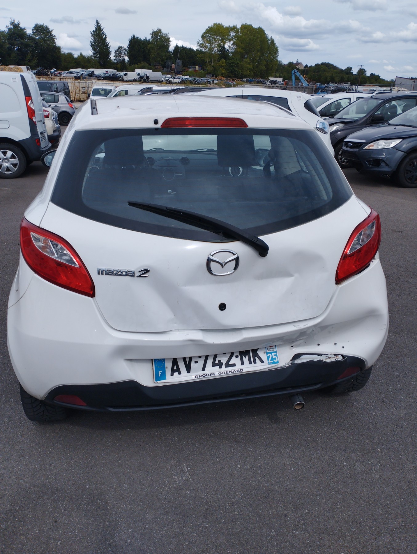 Optique avant principal gauche (feux)(phare) pour MAZDA 2 2 PHASE 1 Optique avant principal gauche (feux)(phare) pour MAZDA 2 2 PHASE 1