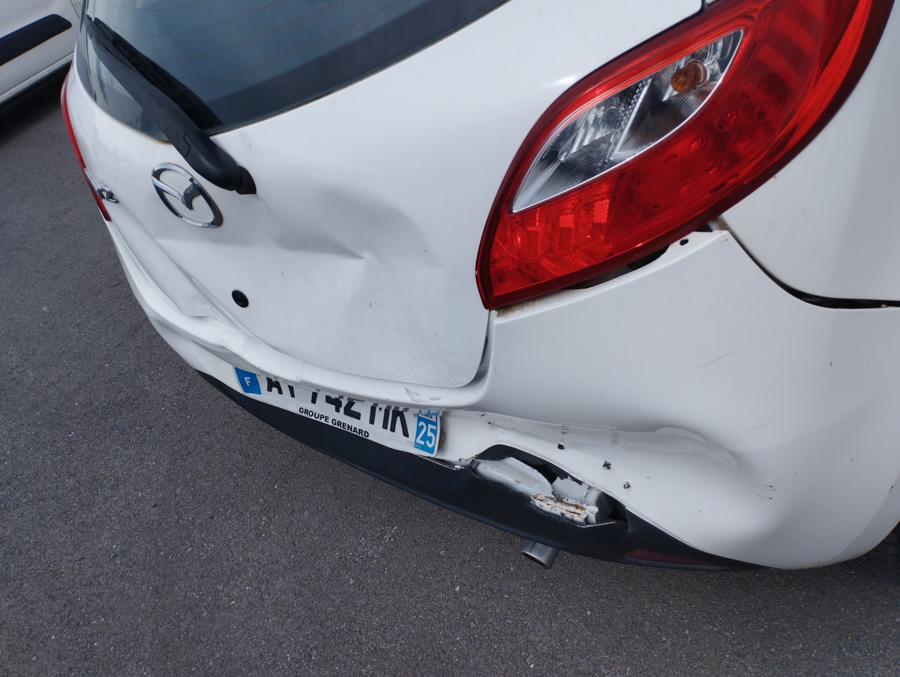 Optique avant principal gauche (feux)(phare) pour MAZDA 2 2 PHASE 1 Optique avant principal gauche (feux)(phare) pour MAZDA 2 2 PHASE 1