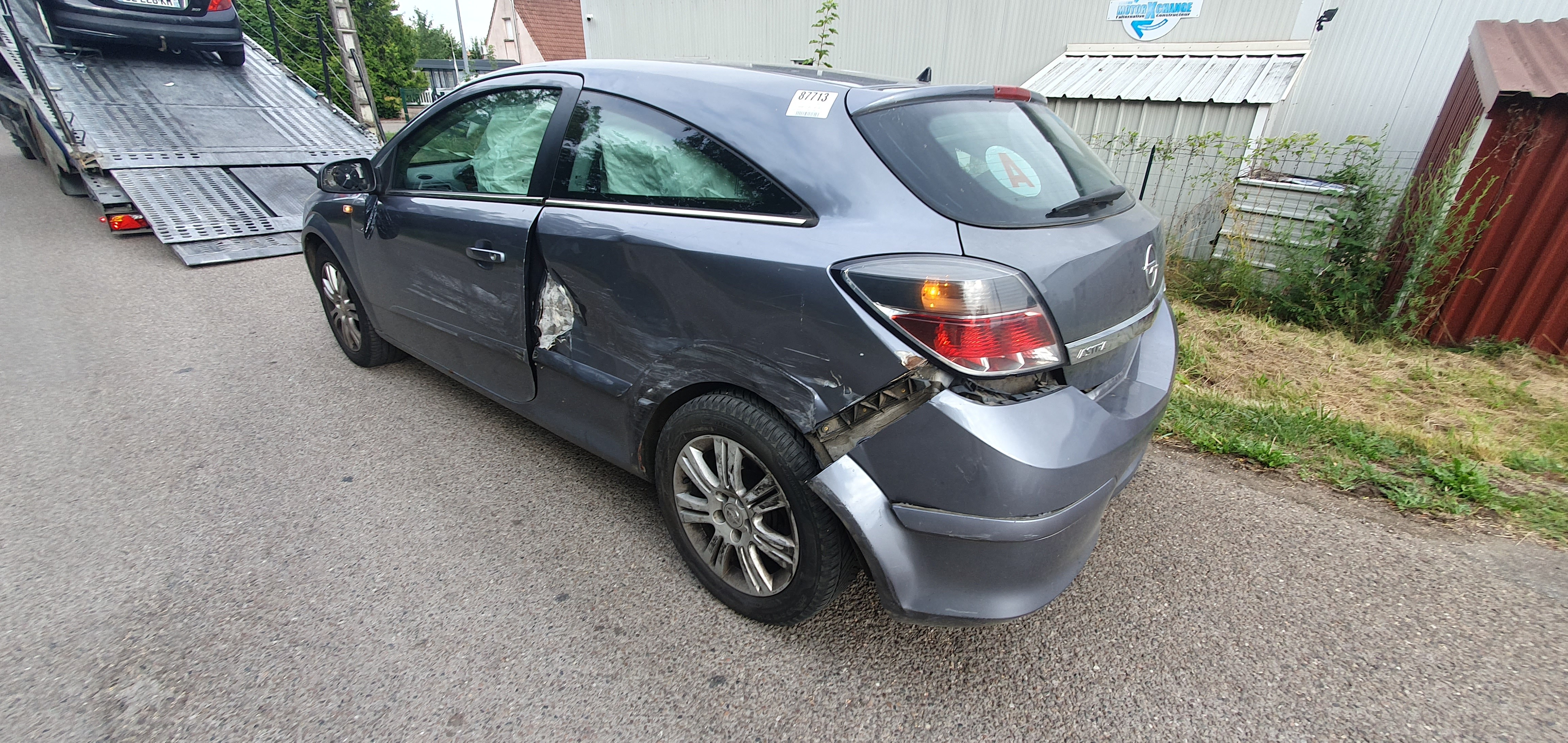 Autoradio d'origine pour OPEL ASTRA H GTC PHASE 1 Autoradio d'origine pour OPEL ASTRA H GTC PHASE 1