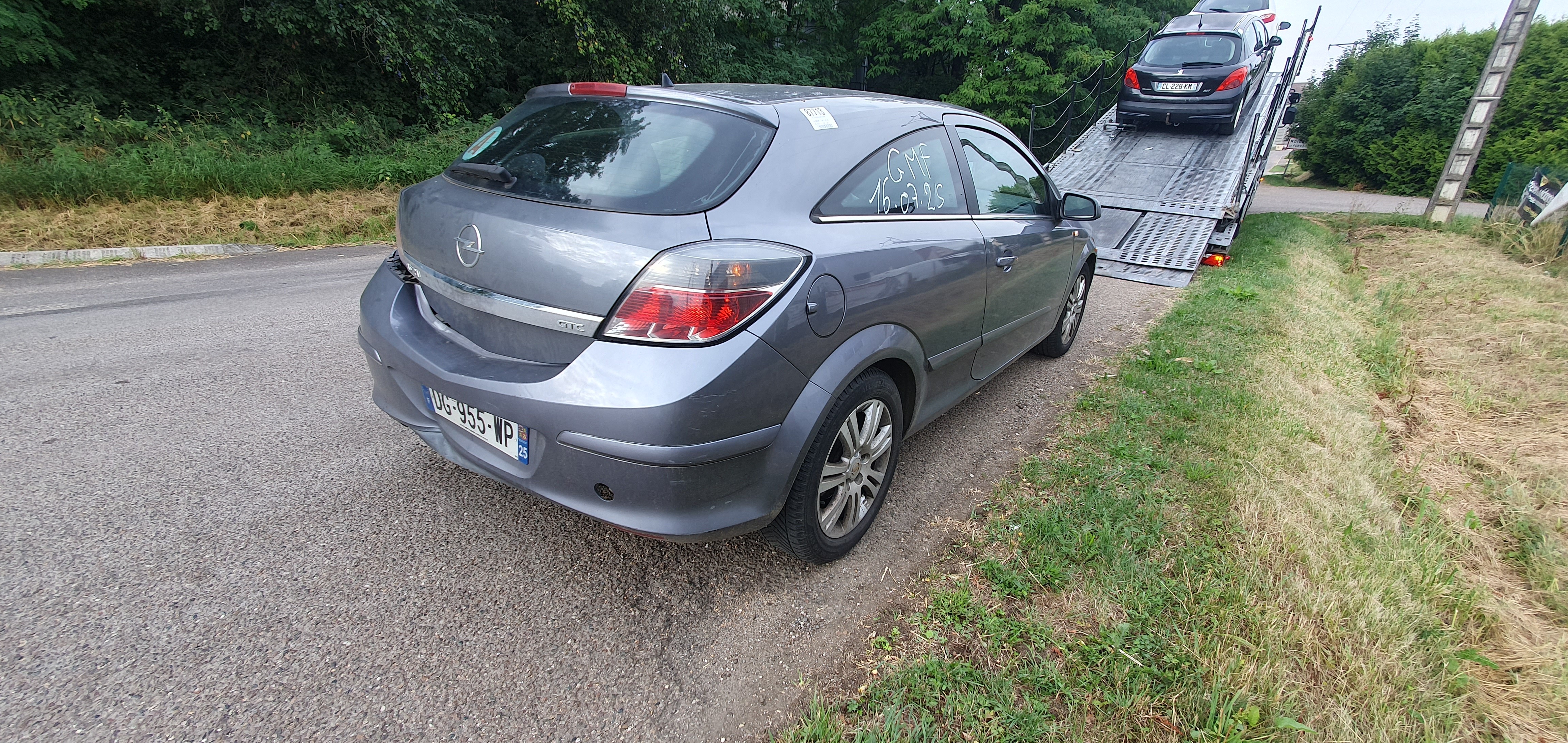 Autoradio d'origine pour OPEL ASTRA H GTC PHASE 1 Autoradio d'origine pour OPEL ASTRA H GTC PHASE 1