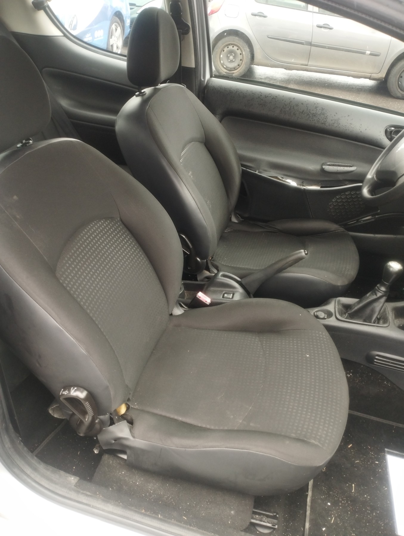 Alternateur pour PEUGEOT 206+ Alternateur pour PEUGEOT 206+