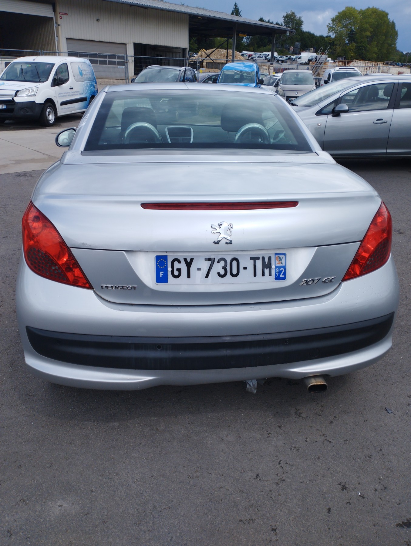 Feu arriere principal droit (feux) pour PEUGEOT 207 PHASE 1 CABRIOLET Feu arriere principal droit (feux) pour PEUGEOT 207 PHASE 1 CABRIOLET