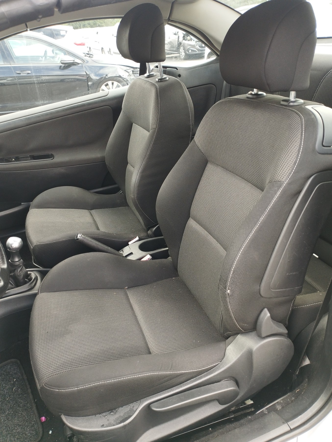 Feu arriere principal droit (feux) pour PEUGEOT 207 PHASE 1 CABRIOLET Feu arriere principal droit (feux) pour PEUGEOT 207 PHASE 1 CABRIOLET