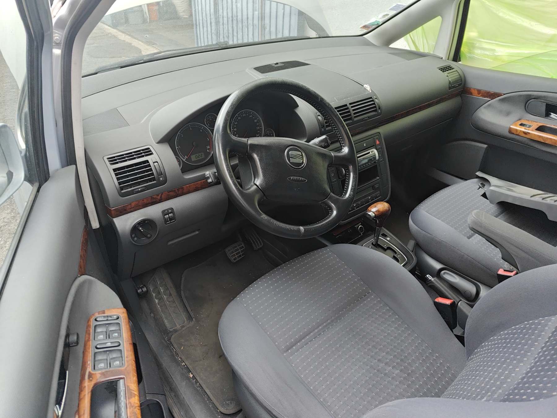 Optique avant principal droit (feux)(phare) pour SEAT ALHAMBRA 1 PHASE 2 Optique avant principal droit (feux)(phare) pour SEAT ALHAMBRA 1 PHASE 2