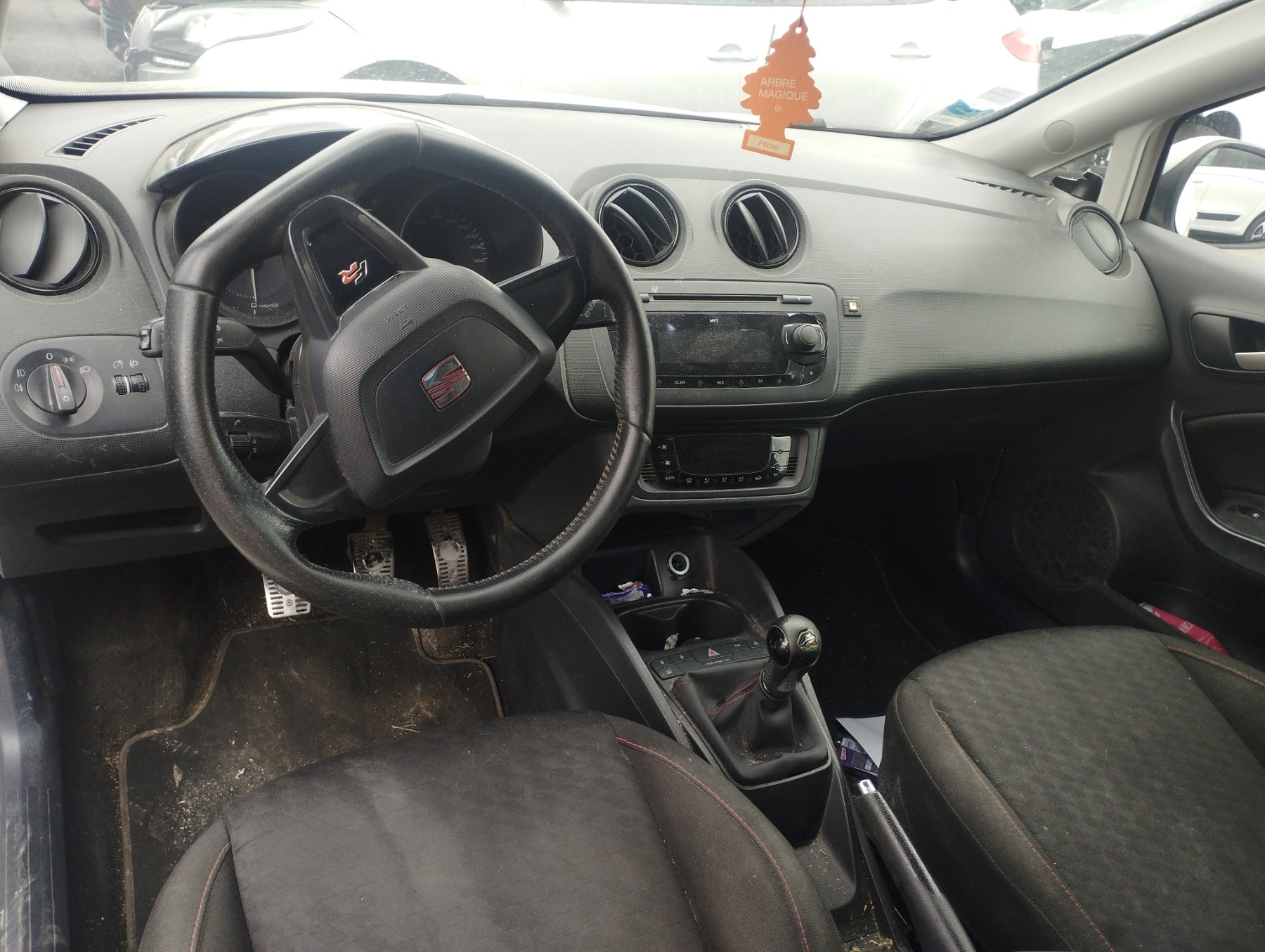 Optique avant principal gauche (feux)(phare) pour SEAT IBIZA 4 PHASE 1 Optique avant principal gauche (feux)(phare) pour SEAT IBIZA 4 PHASE 1