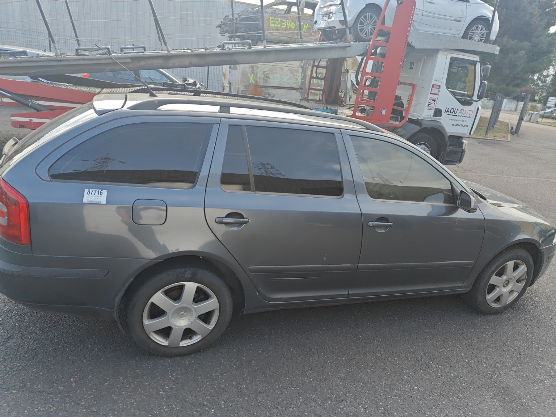 Pare choc avant pour SKODA OCTAVIA 2 PHASE 1 BREAK Pare choc avant pour SKODA OCTAVIA 2 PHASE 1 BREAK