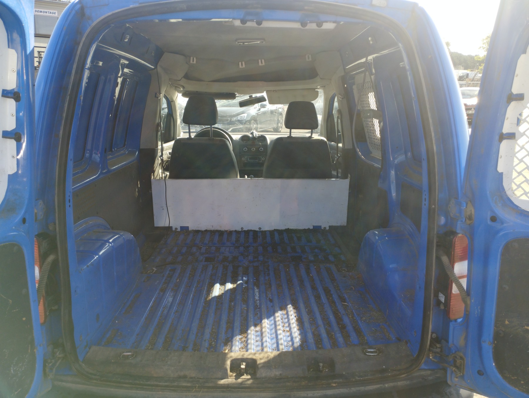 Appui tete avant pour VOLKSWAGEN CADDY 3 PHASE 2 Appui tete avant pour VOLKSWAGEN CADDY 3 PHASE 2
