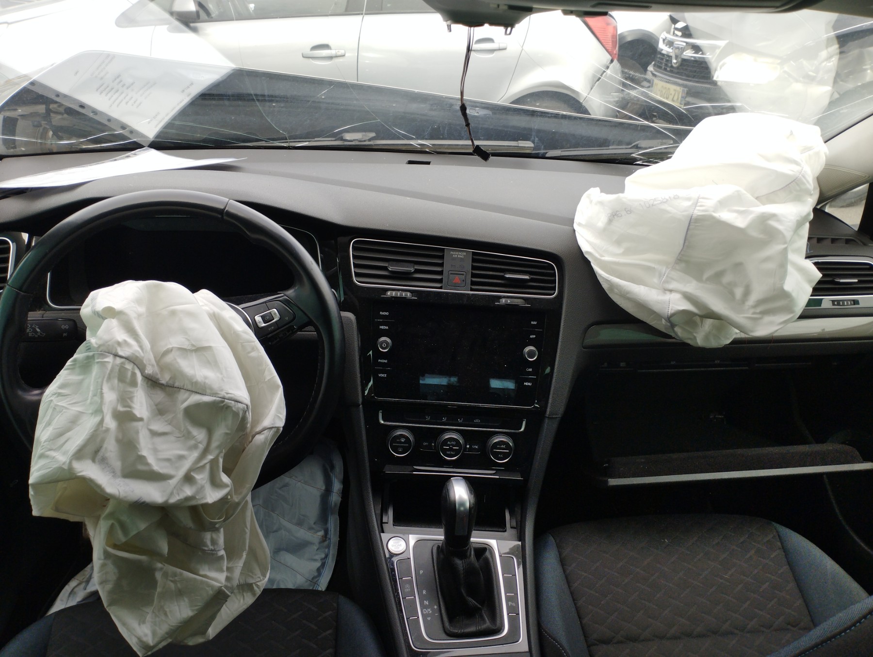 Com (Bloc Contacteur Tournant+Commodo Essuie Glace+Commodo Phare) pour VOLKSWAGEN GOLF 7 PHASE 2 Com (Bloc Contacteur Tournant+Commodo Essuie Glace+Commodo Phare) pour VOLKSWAGEN GOLF 7 PHASE 2