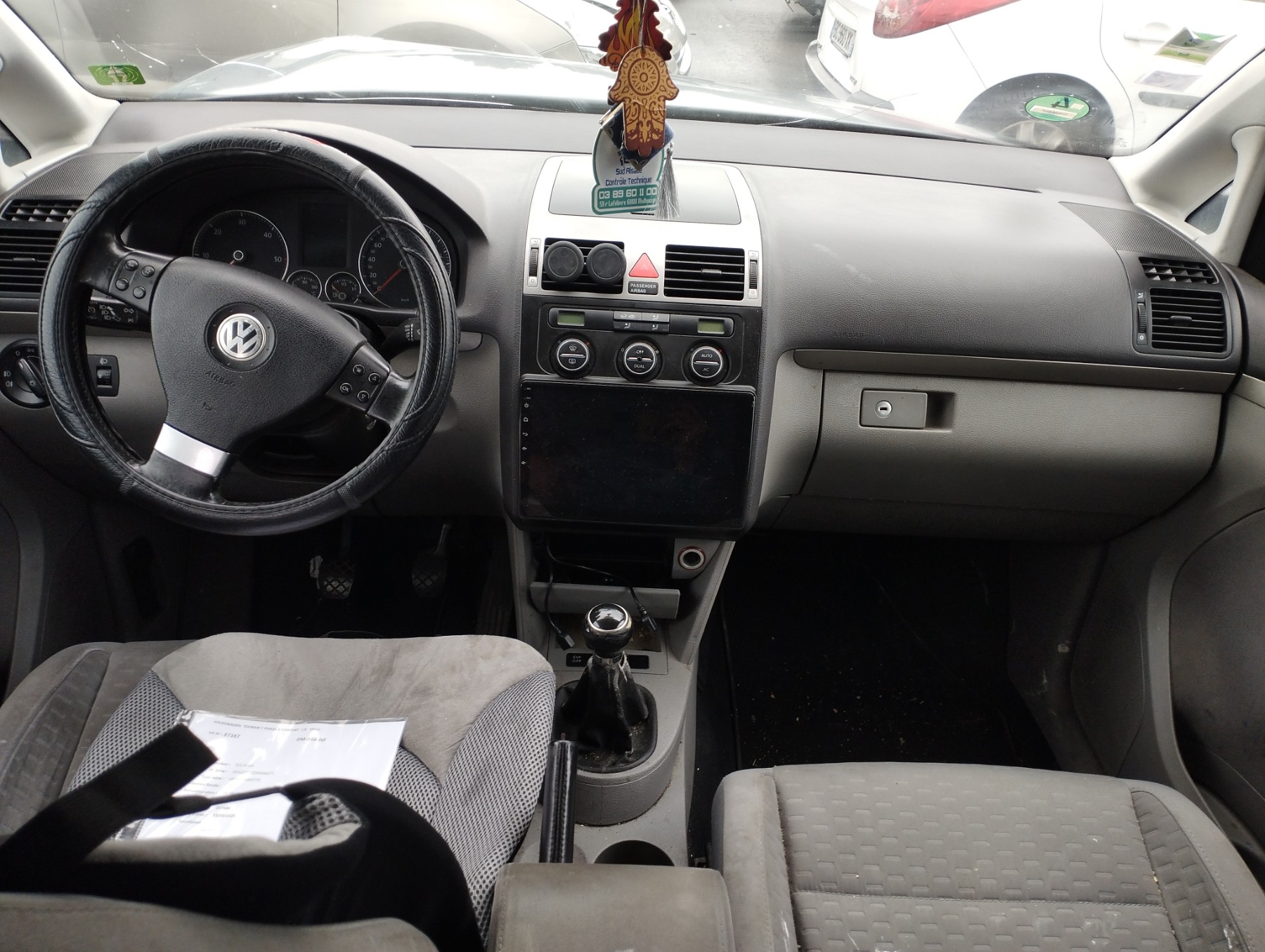 Feu arriere principal gauche (feux) pour VOLKSWAGEN TOURAN 1 PHASE 2 Feu arriere principal gauche (feux) pour VOLKSWAGEN TOURAN 1 PHASE 2