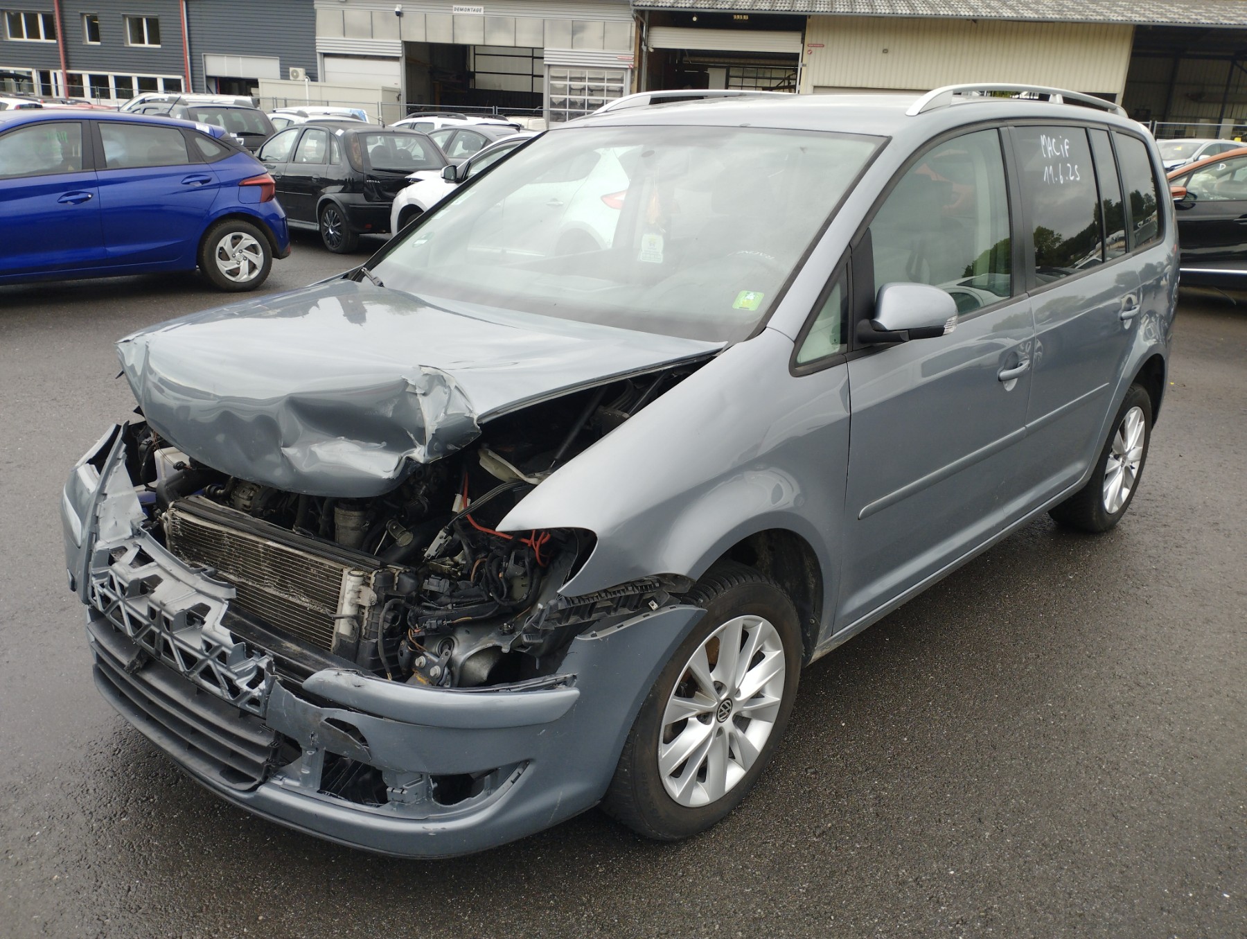 Feu arriere principal gauche (feux) pour VOLKSWAGEN TOURAN 1 PHASE 2 Feu arriere principal gauche (feux) pour VOLKSWAGEN TOURAN 1 PHASE 2