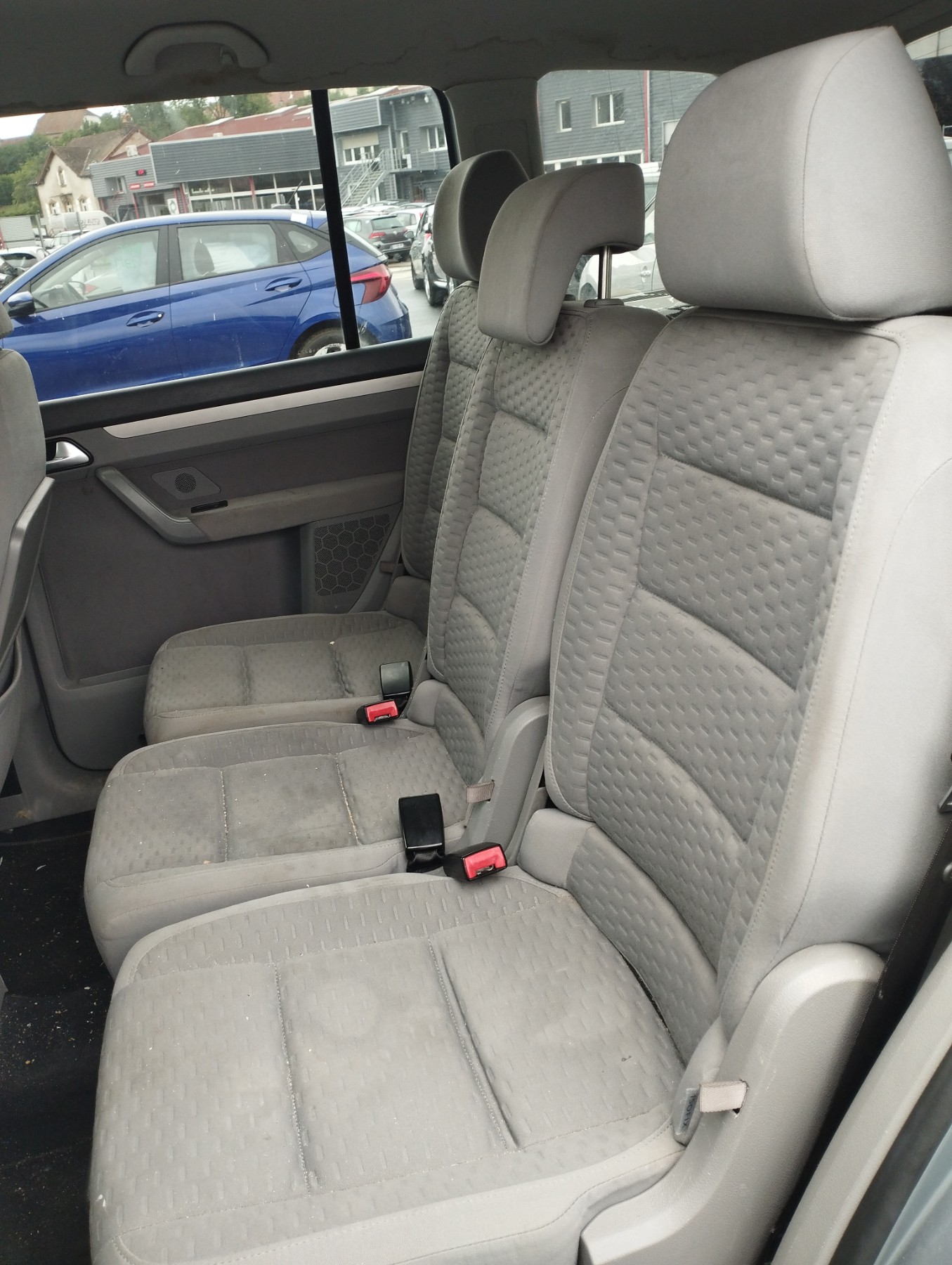 Feu arriere principal gauche (feux) pour VOLKSWAGEN TOURAN 1 PHASE 2 Feu arriere principal gauche (feux) pour VOLKSWAGEN TOURAN 1 PHASE 2