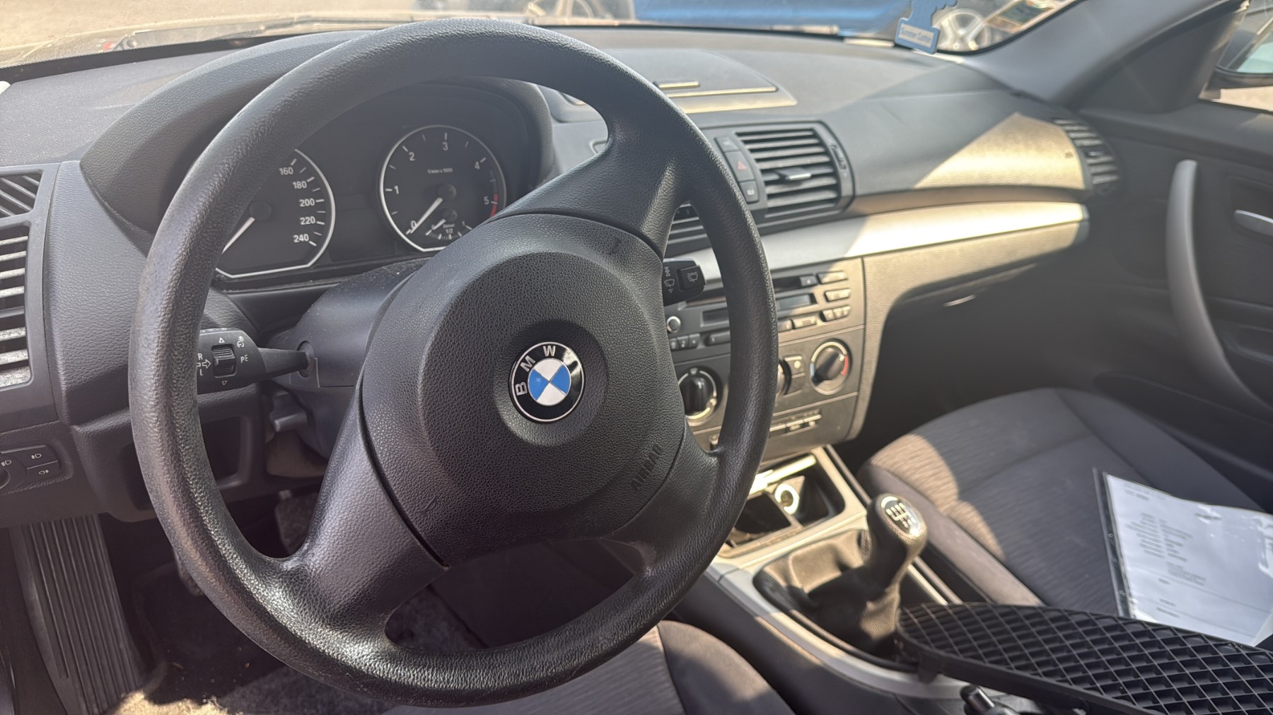 Paire de disques arriere (freinage) pour BMW SERIE 1 E81 Paire de disques arriere (freinage) pour BMW SERIE 1 E81