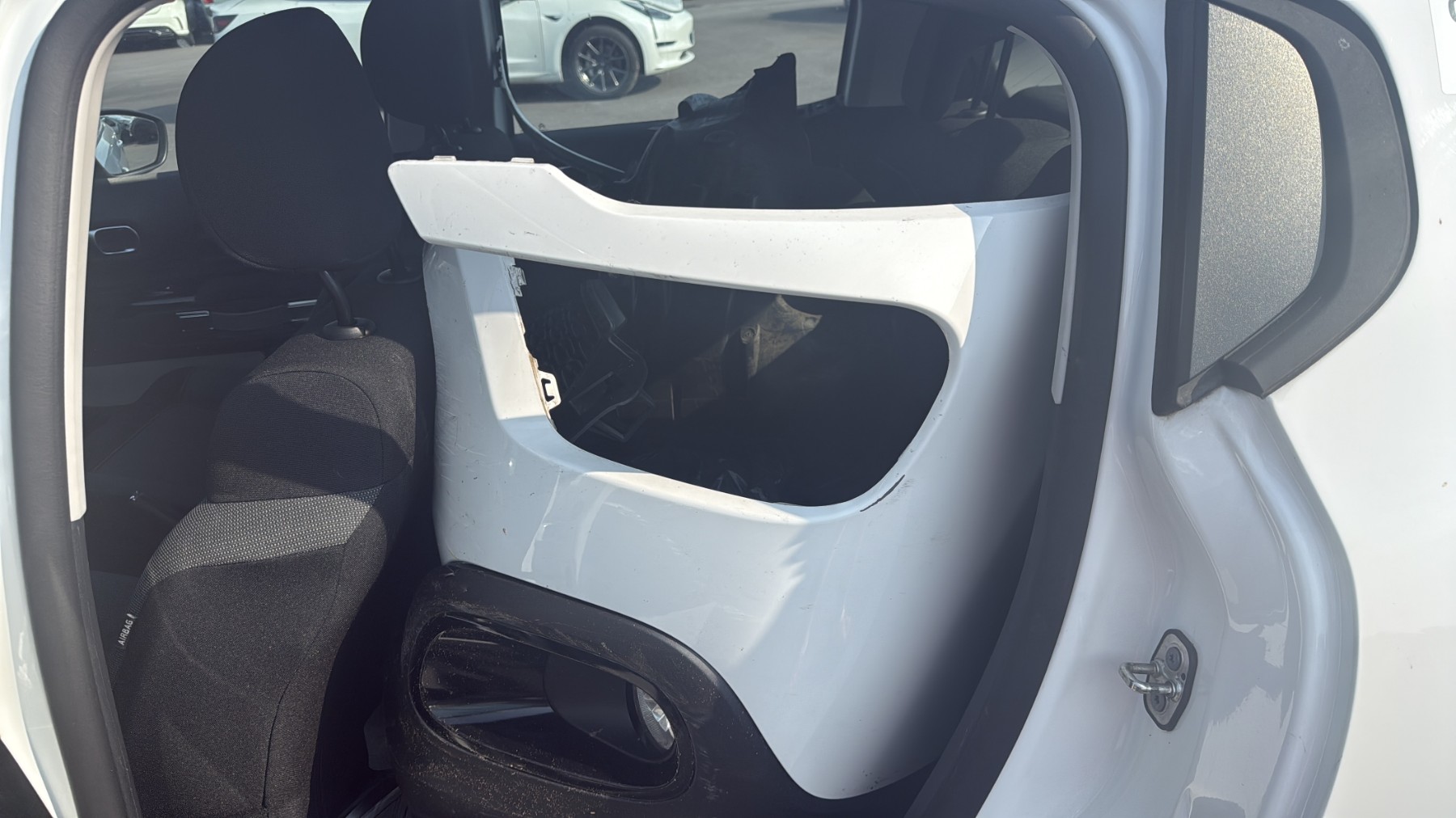 Cremaillere assistee pour CITROEN C3 3 PHASE 2 Cremaillere assistee pour CITROEN C3 3 PHASE 2