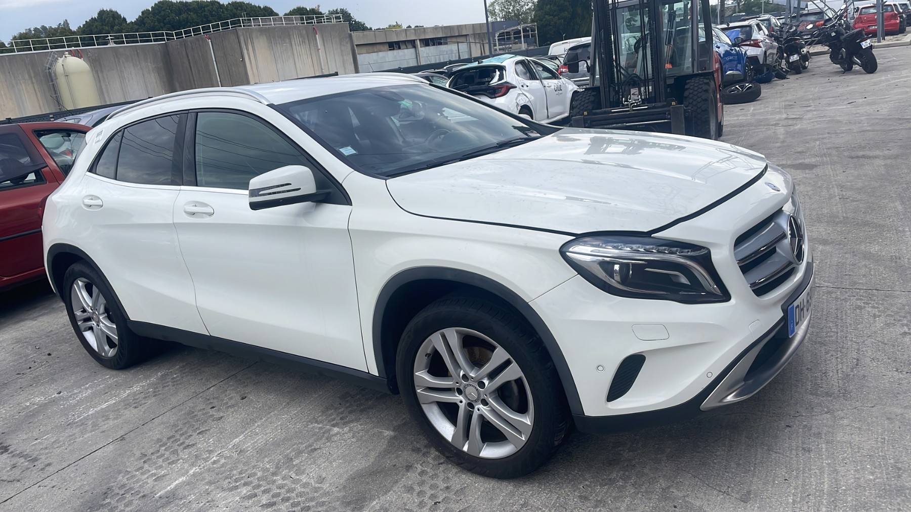 Cardan gauche (transmission) pour MERCEDES CLASSE GLA 156 PHASE 1 Cardan gauche (transmission) pour MERCEDES CLASSE GLA 156 PHASE 1