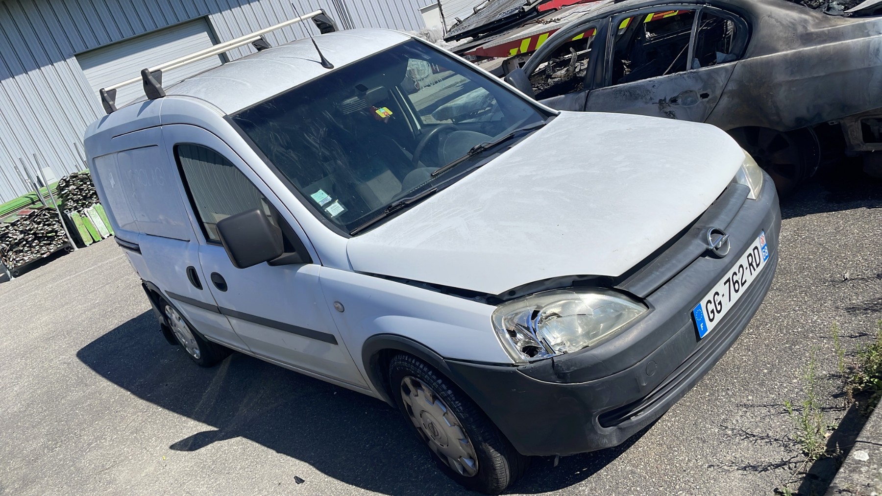 Optique avant principal gauche (feux)(phare) pour OPEL COMBO C PHASE 2 Optique avant principal gauche (feux)(phare) pour OPEL COMBO C PHASE 2