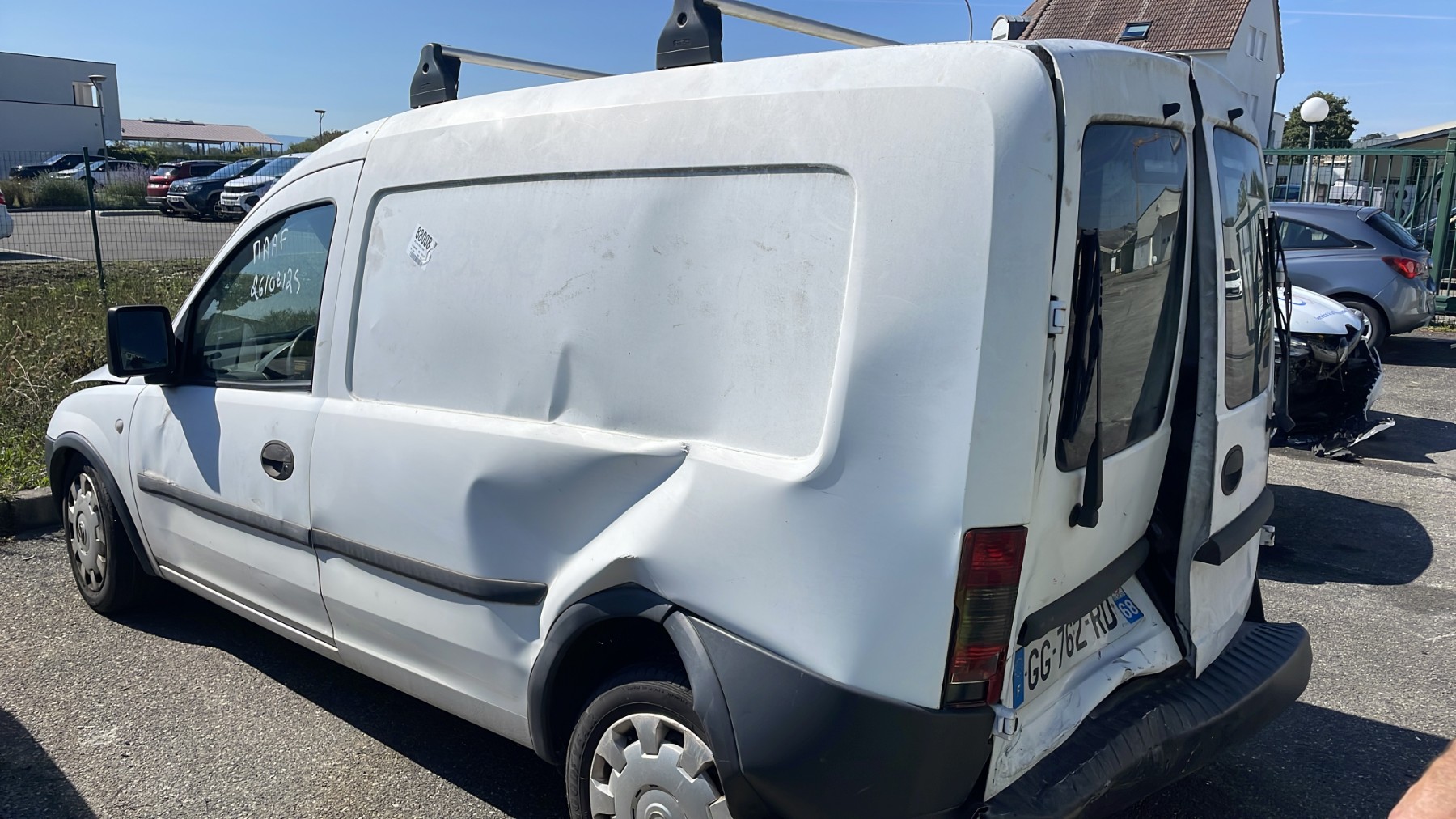 Optique avant principal gauche (feux)(phare) pour OPEL COMBO C PHASE 2 Optique avant principal gauche (feux)(phare) pour OPEL COMBO C PHASE 2