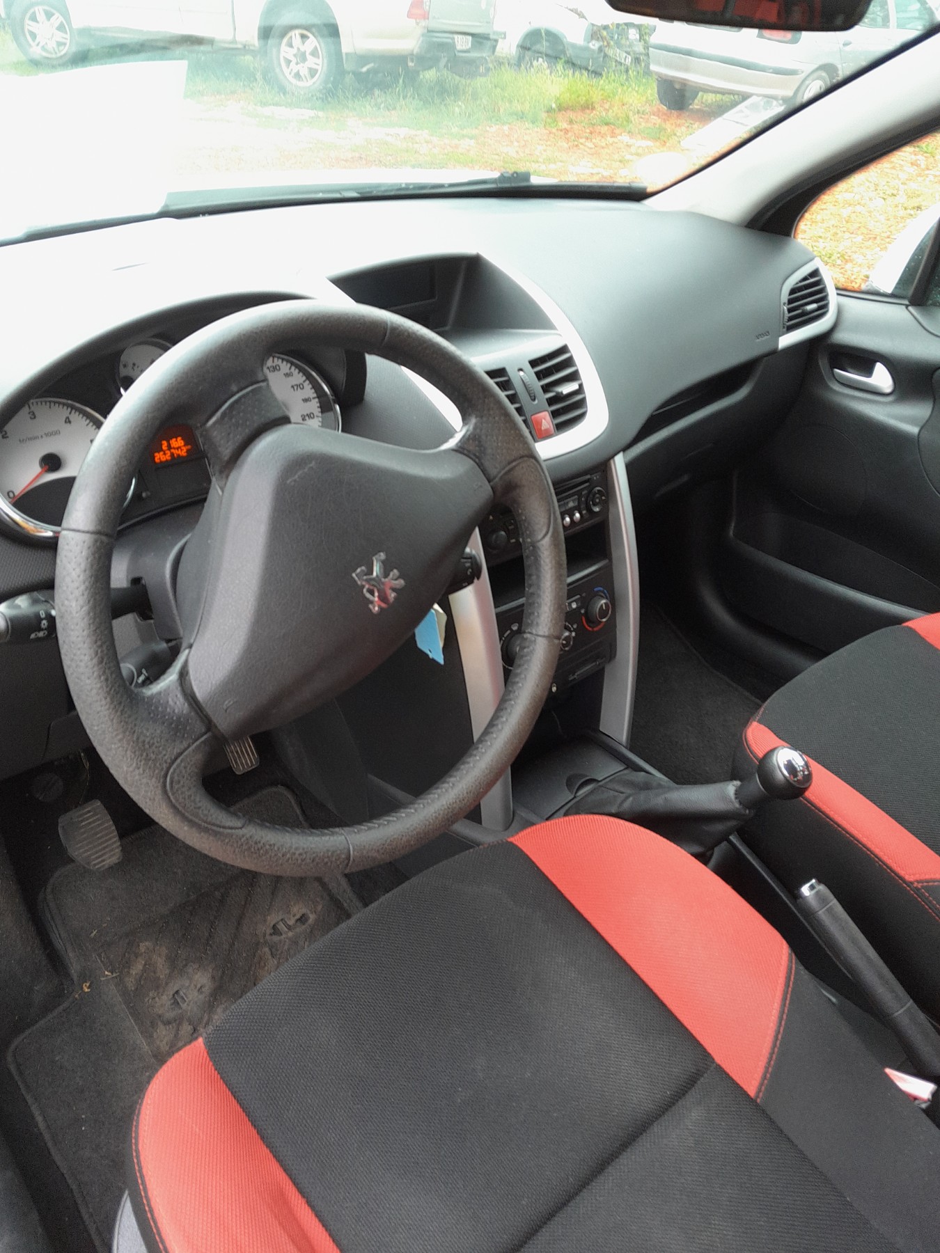 Ceinture arriere droit pour PEUGEOT 207 PHASE 2 BREAK Ceinture arriere droit pour PEUGEOT 207 PHASE 2 BREAK