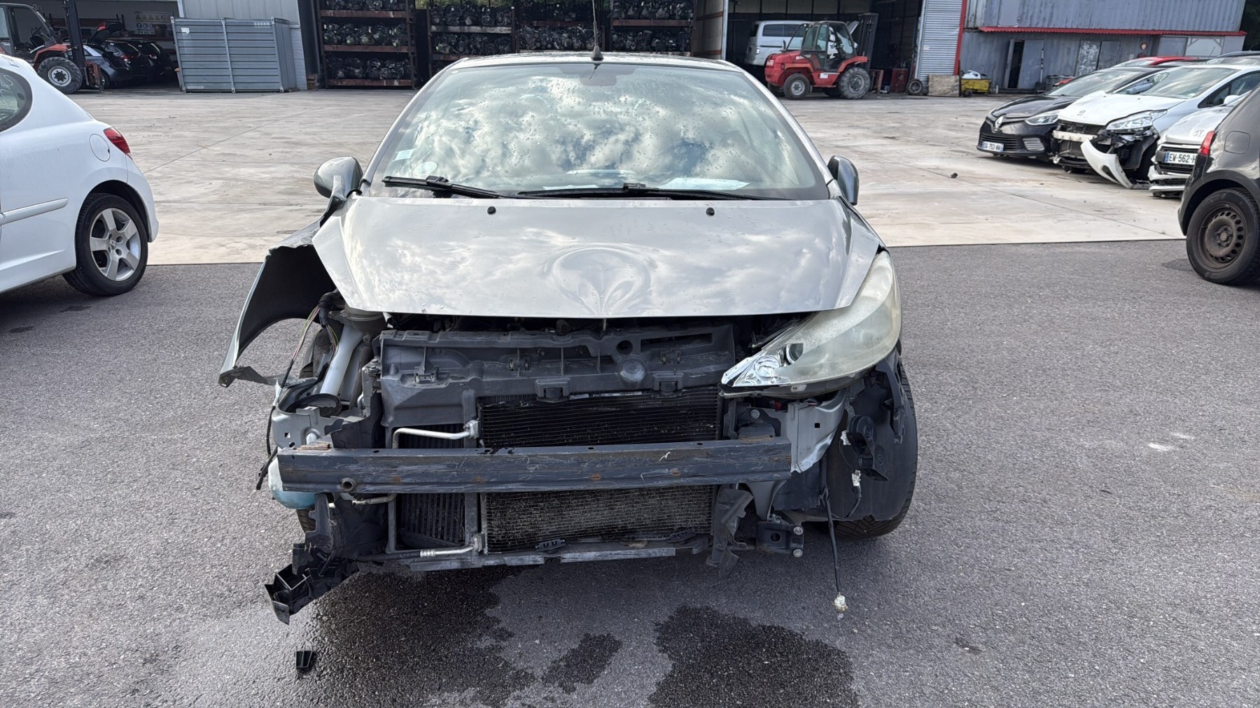 Feu arriere principal gauche (feux) pour PEUGEOT 207 PHASE 2 CABRIOLET Feu arriere principal gauche (feux) pour PEUGEOT 207 PHASE 2 CABRIOLET