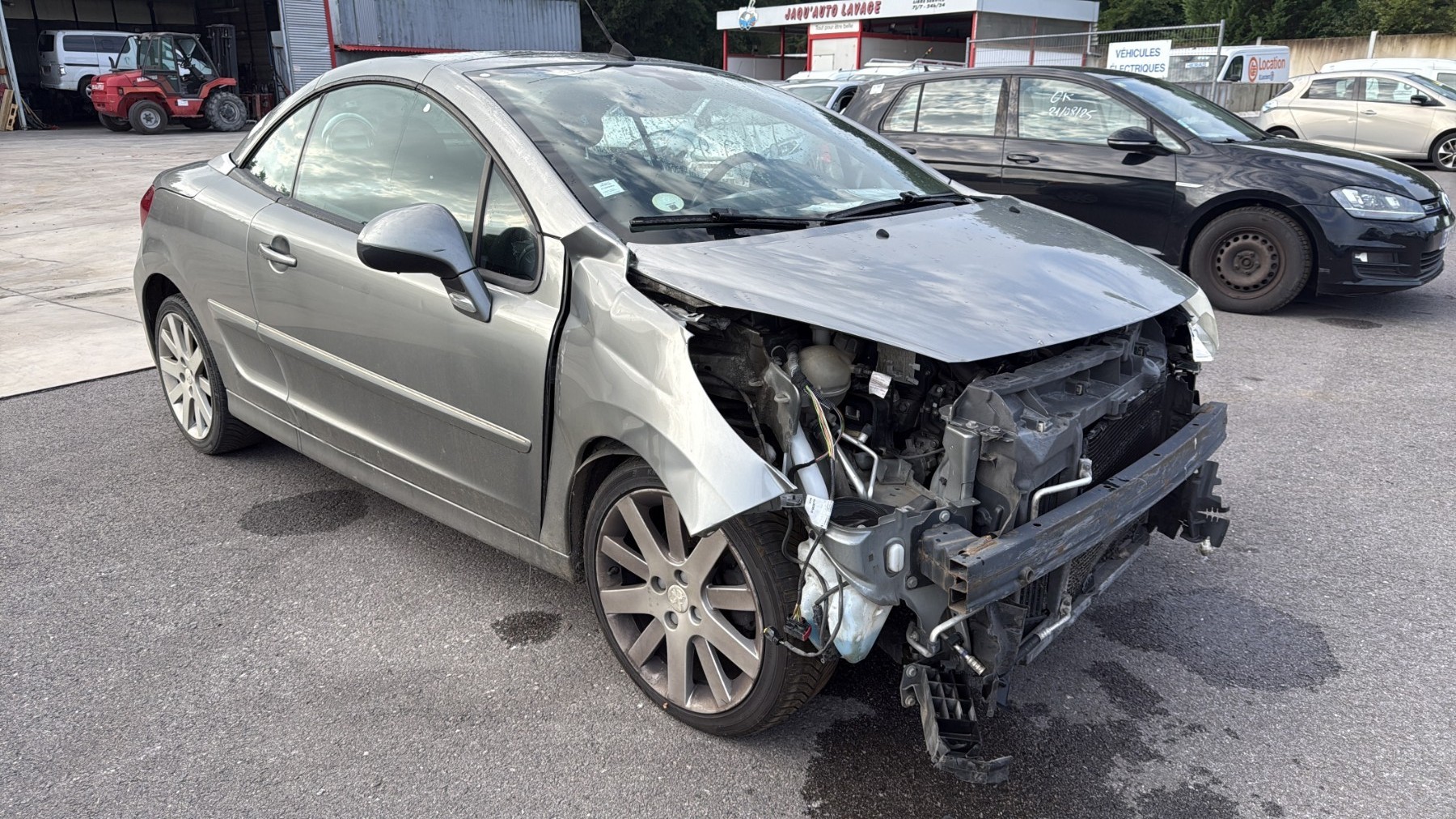 Feu arriere principal gauche (feux) pour PEUGEOT 207 PHASE 2 CABRIOLET Feu arriere principal gauche (feux) pour PEUGEOT 207 PHASE 2 CABRIOLET