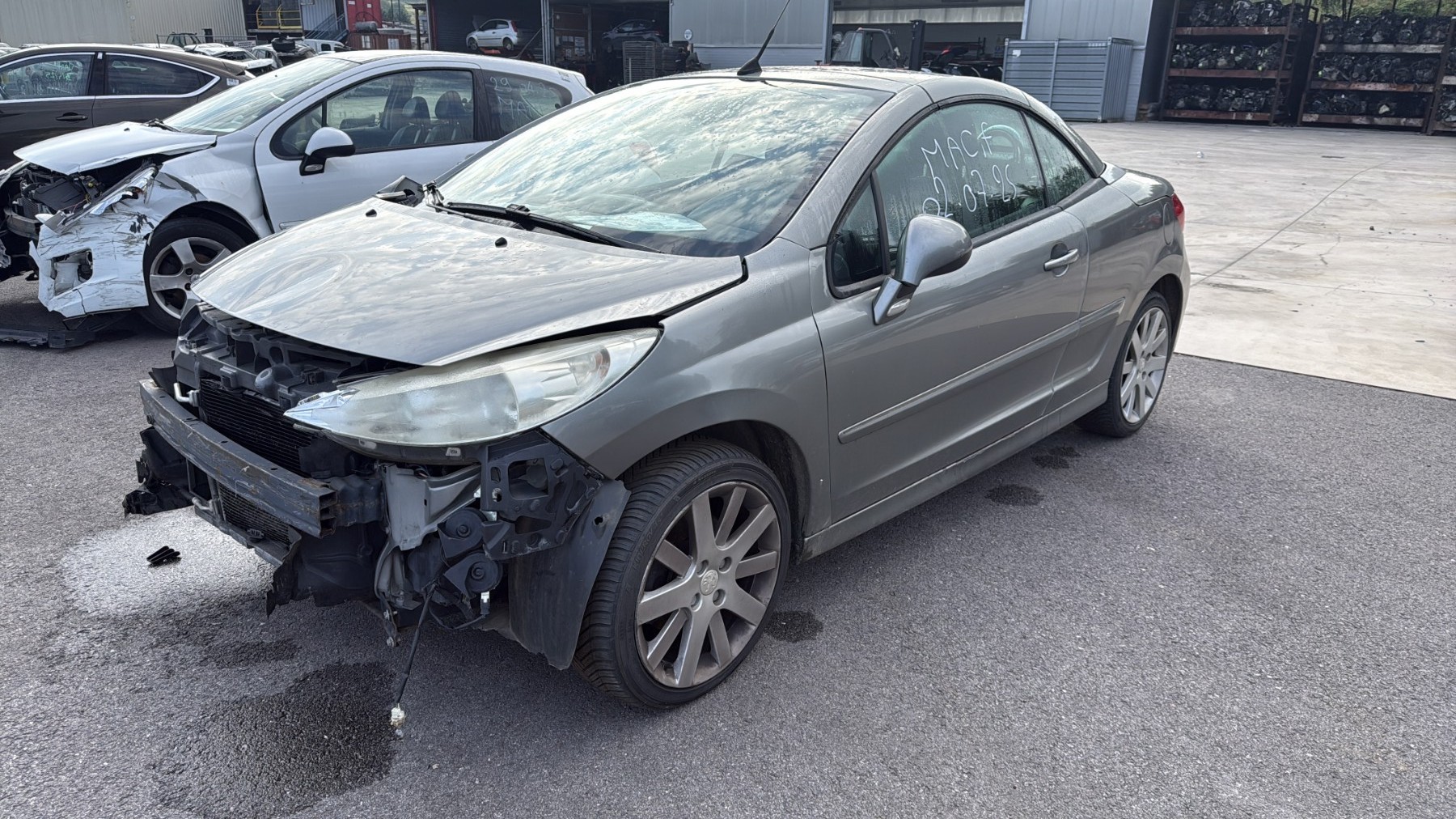 Feu arriere principal gauche (feux) pour PEUGEOT 207 PHASE 2 CABRIOLET Feu arriere principal gauche (feux) pour PEUGEOT 207 PHASE 2 CABRIOLET