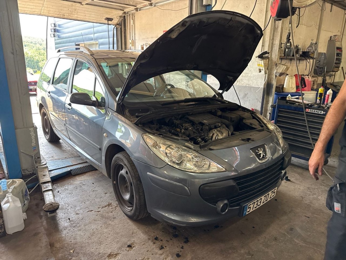 Plage arriere pour PEUGEOT 307 PHASE 1 Plage arriere pour PEUGEOT 307 PHASE 1