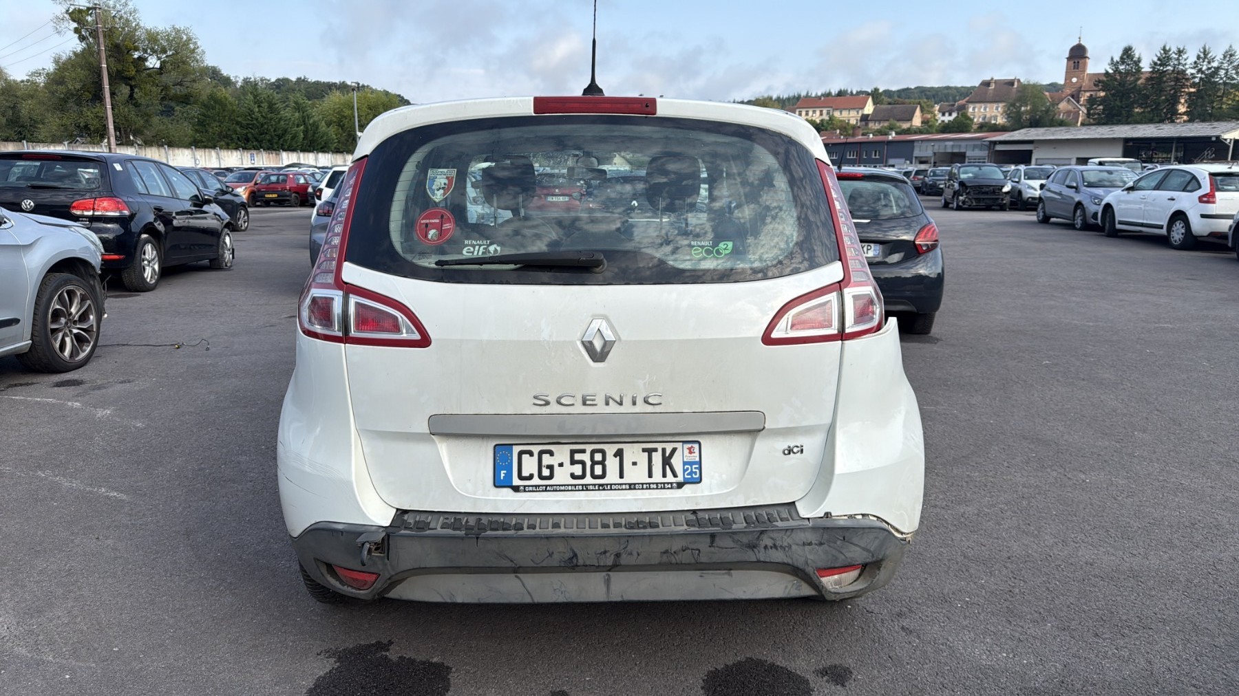 Aile avant gauche pour RENAULT SCENIC 3 PHASE 1 Aile avant gauche pour RENAULT SCENIC 3 PHASE 1