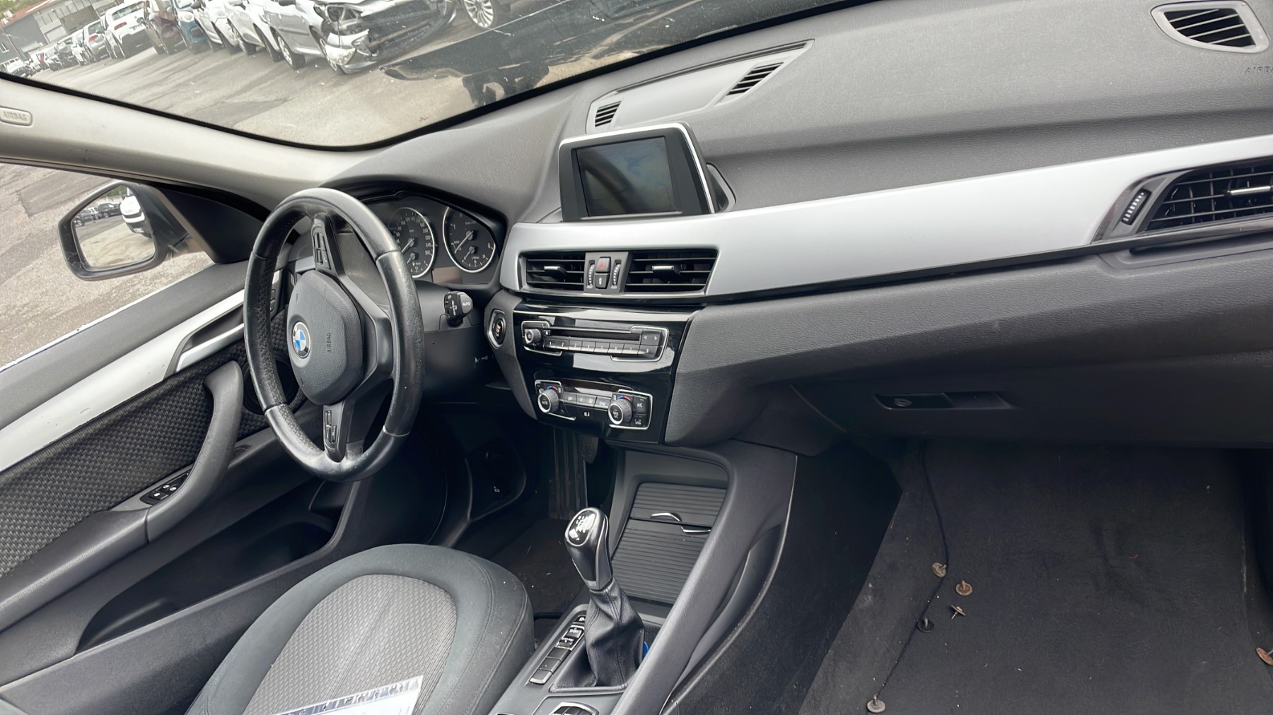 Antenne pour BMW X1 F48 PHASE 1 Antenne pour BMW X1 F48 PHASE 1