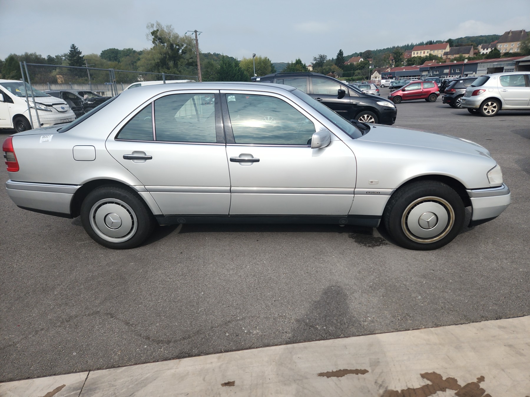 Pont (propulsion) pour MERCEDES CLASSE C 202 PHASE 1 Pont (propulsion) pour MERCEDES CLASSE C 202 PHASE 1