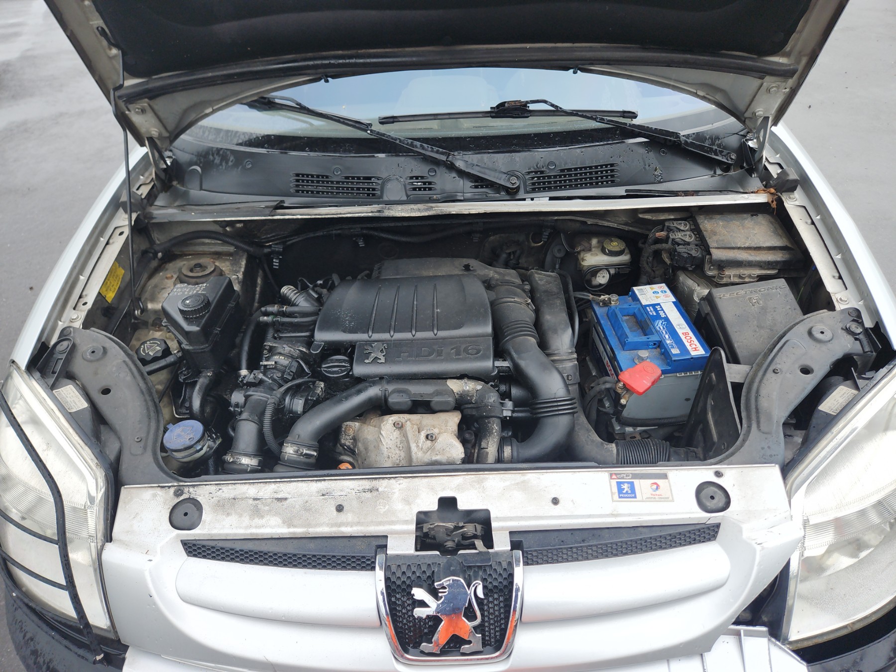 Extension d'aile arriere gauche pour PEUGEOT PARTNER 1 PHASE 2 Extension d'aile arriere gauche pour PEUGEOT PARTNER 1 PHASE 2