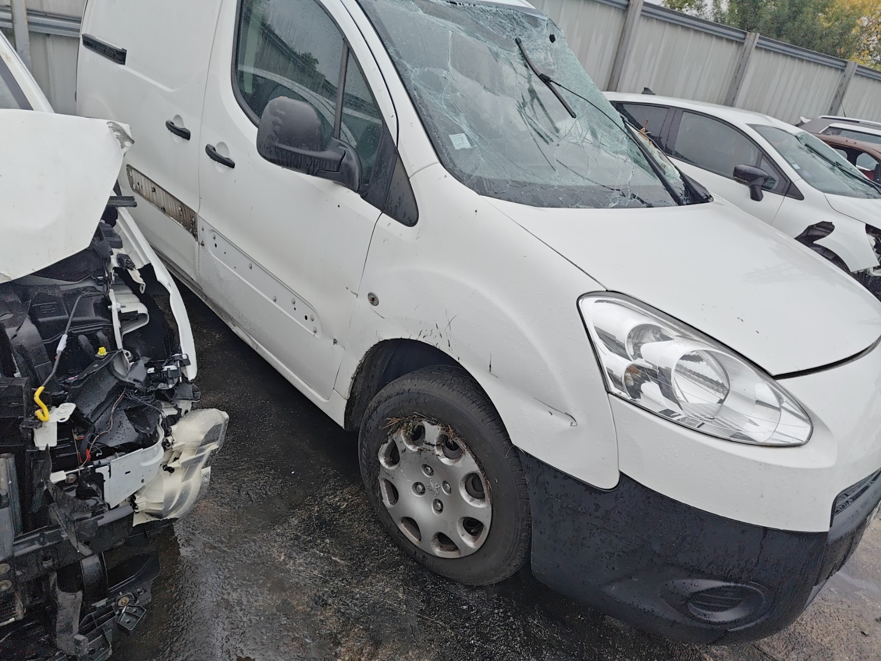 Demarreur pour PEUGEOT PARTNER 2 PHASE 2 Demarreur pour PEUGEOT PARTNER 2 PHASE 2