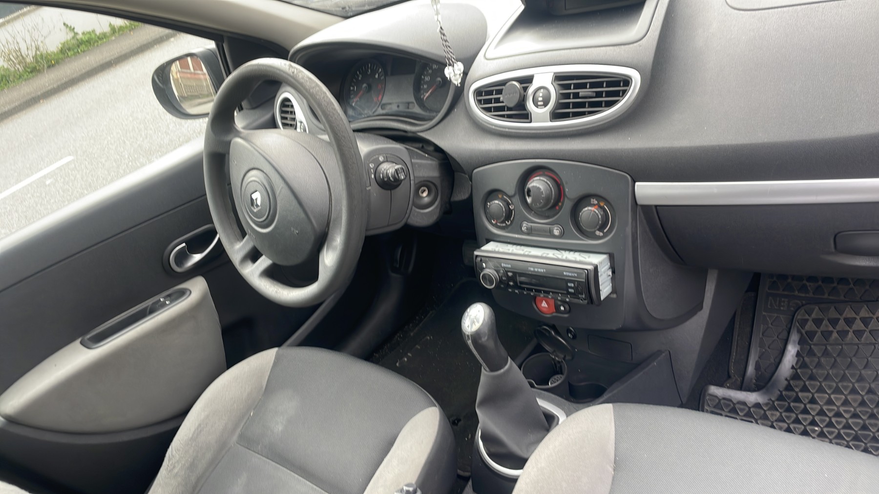Jante pour RENAULT CLIO 3 PHASE 2 Jante pour RENAULT CLIO 3 PHASE 2