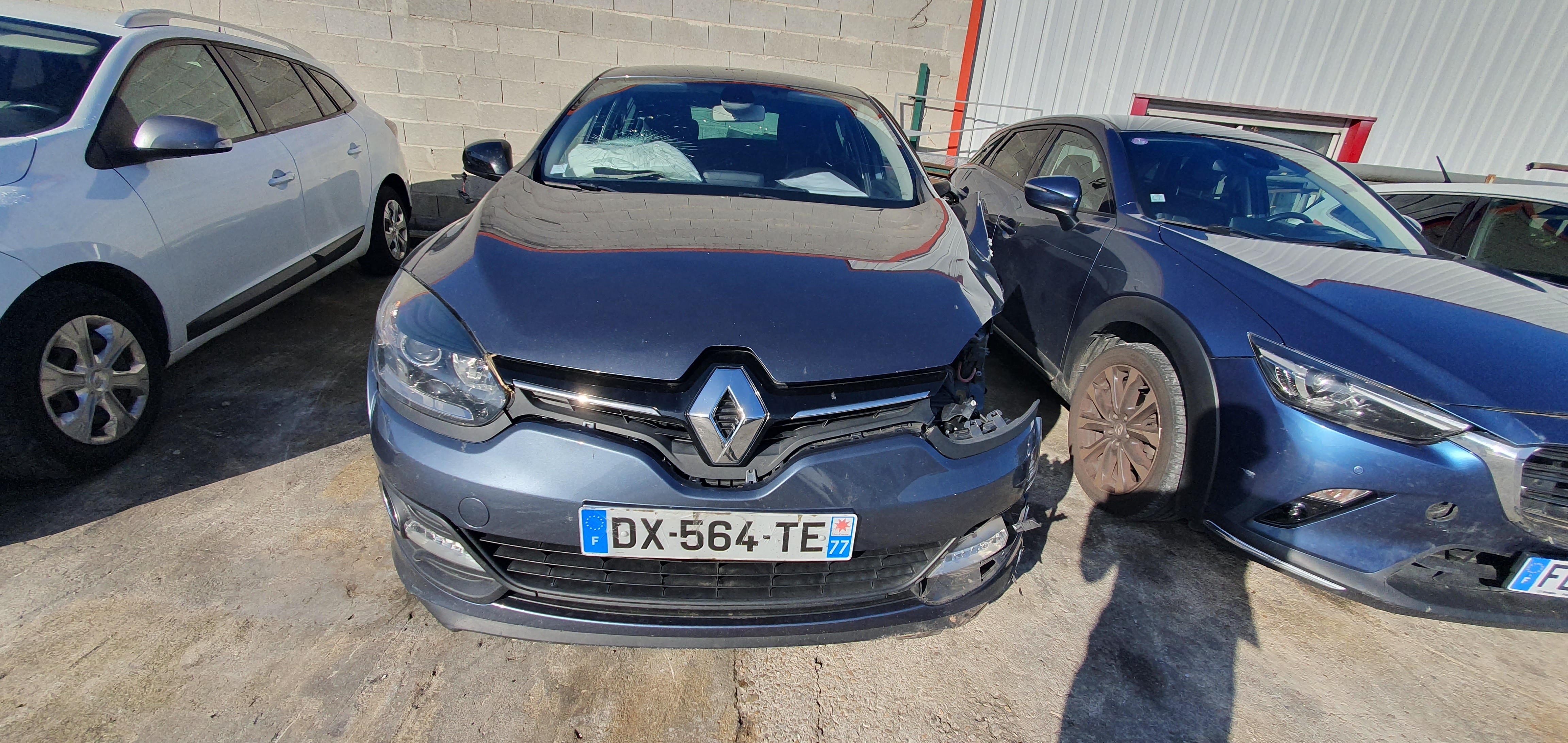 Afficheur pour RENAULT MEGANE 3 PHASE 3 Afficheur pour RENAULT MEGANE 3 PHASE 3
