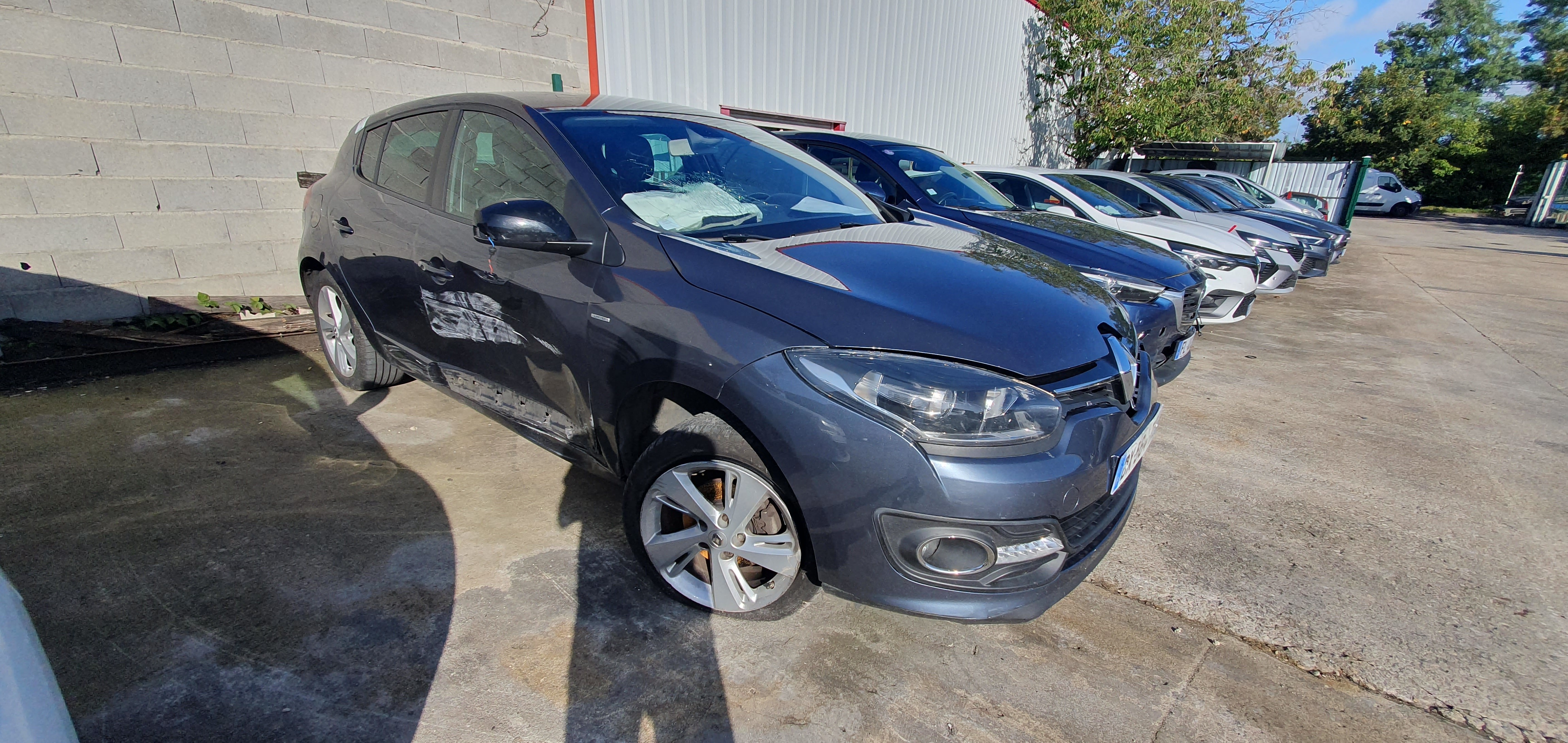 Afficheur pour RENAULT MEGANE 3 PHASE 3 Afficheur pour RENAULT MEGANE 3 PHASE 3