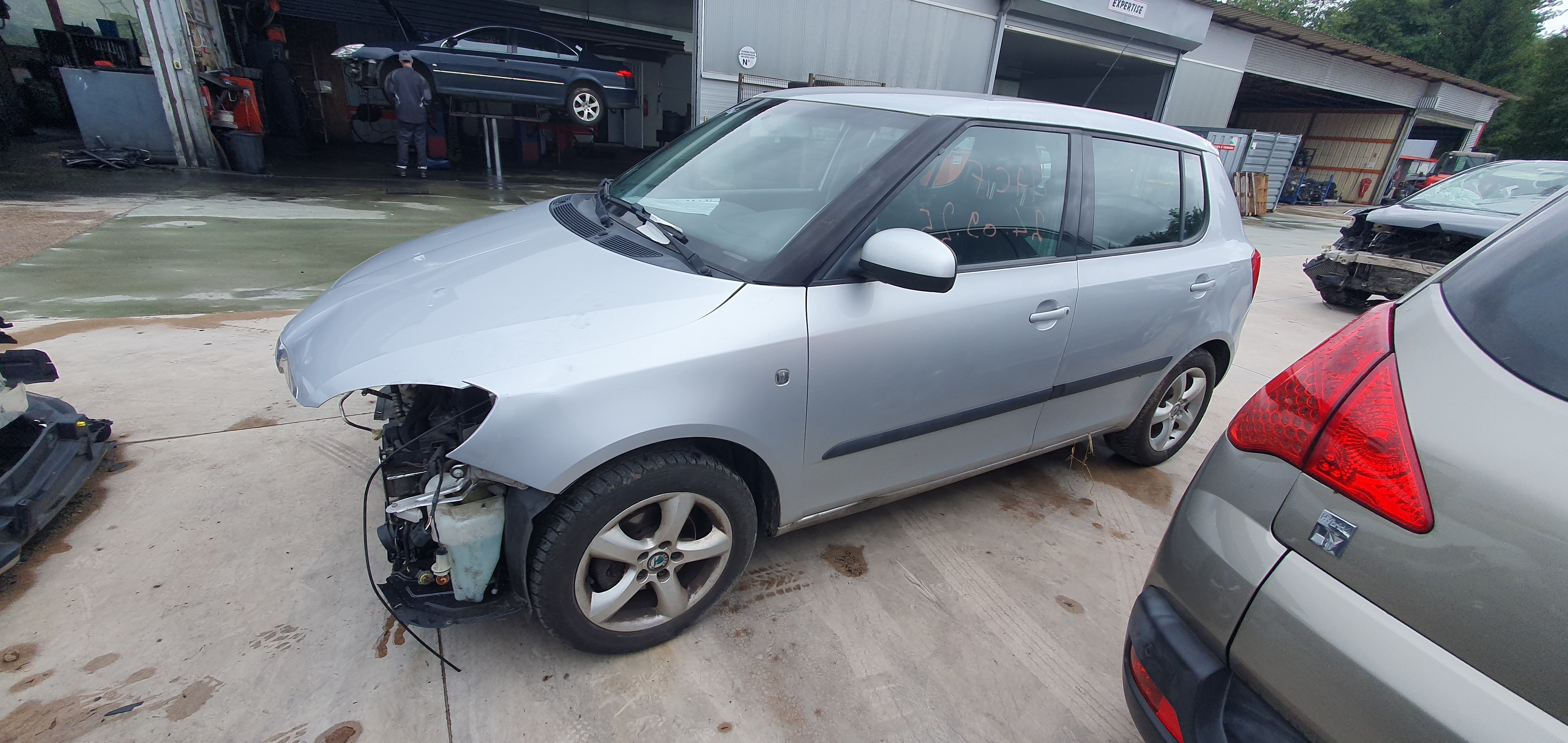 Demarreur pour SKODA FABIA 2 PHASE 1 Demarreur pour SKODA FABIA 2 PHASE 1