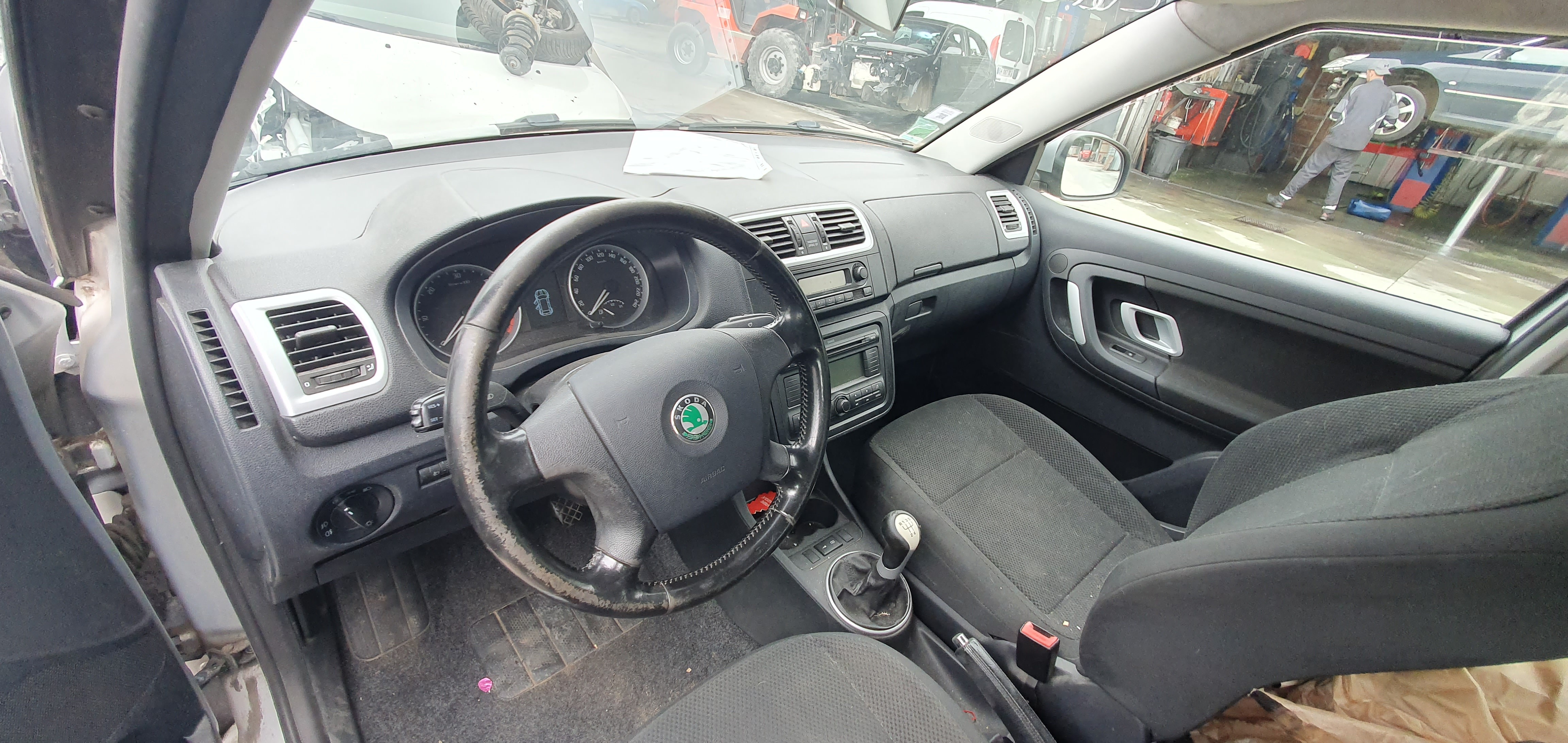 Demarreur pour SKODA FABIA 2 PHASE 1 Demarreur pour SKODA FABIA 2 PHASE 1