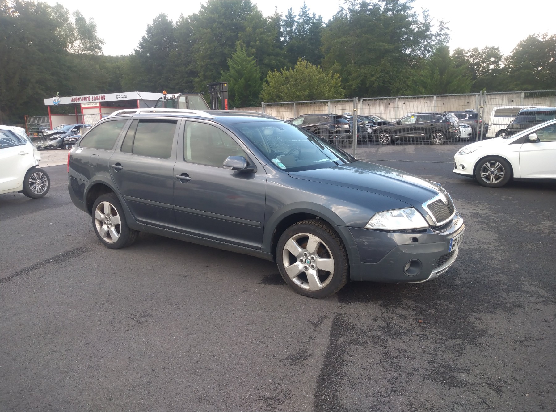 Retroviseur droit pour SKODA OCTAVIA 2 PHASE 1 BREAK Retroviseur droit pour SKODA OCTAVIA 2 PHASE 1 BREAK