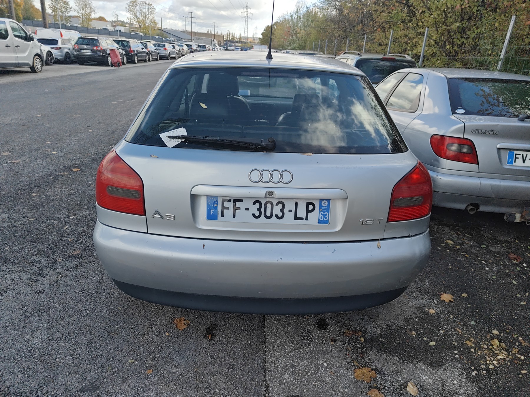 Appui tete avant pour AUDI A3 1 PHASE 1 Appui tete avant pour AUDI A3 1 PHASE 1