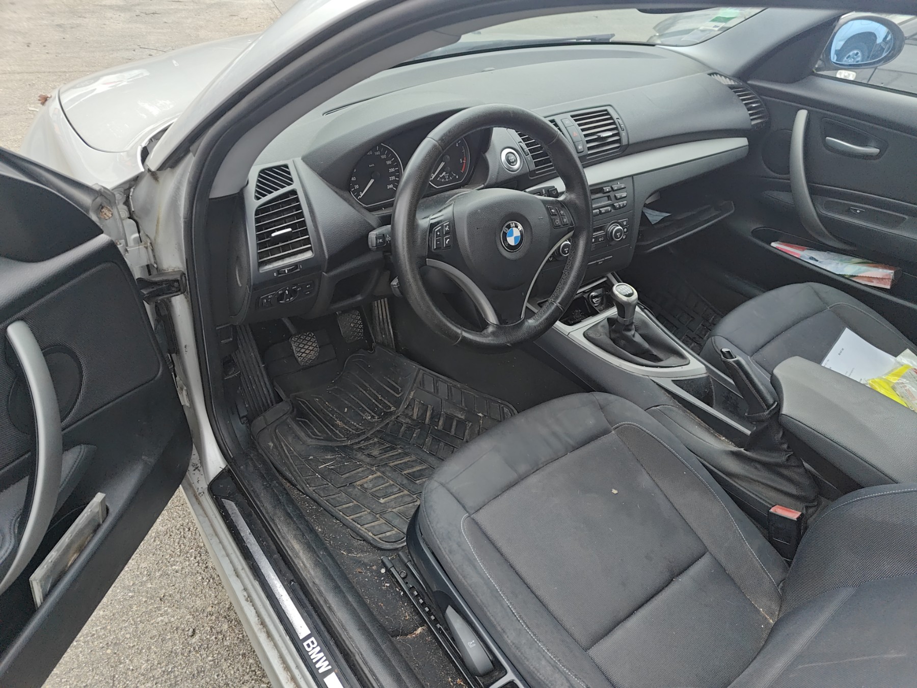 Armature avant, Masque avant pour BMW SERIE 1 E81 Armature avant, Masque avant pour BMW SERIE 1 E81