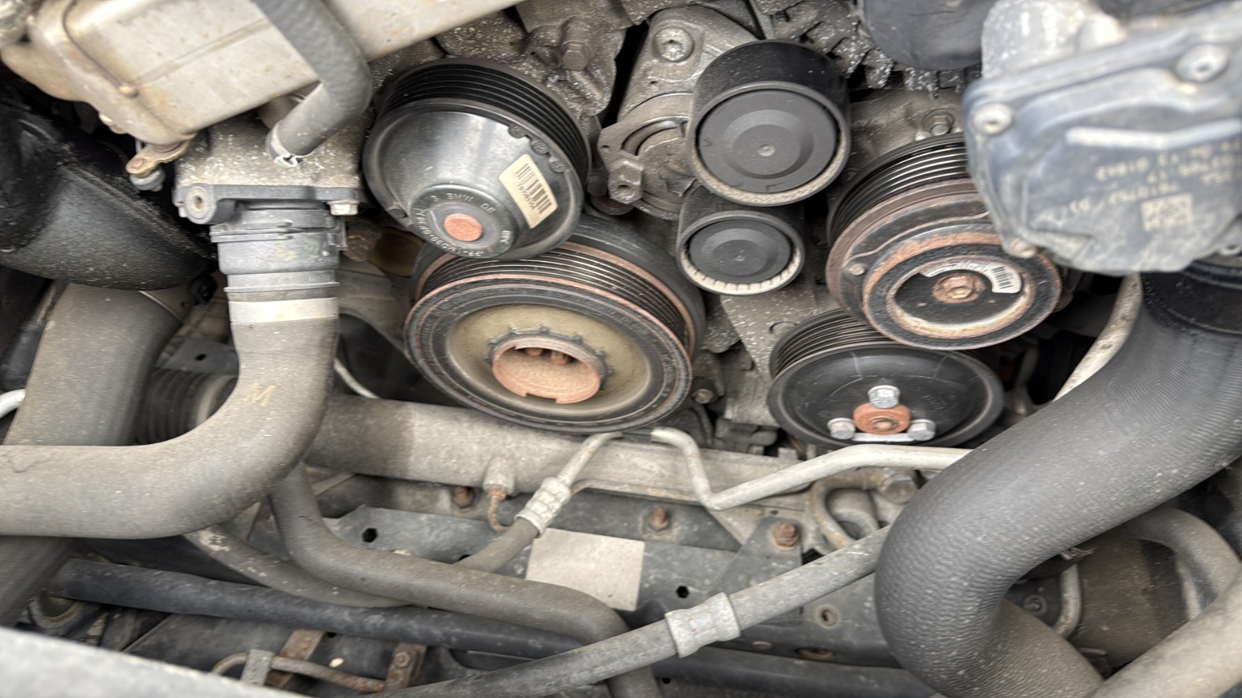Pivot de moyeu avant gauche pour BMW X1 E84 PHASE 2 Pivot de moyeu avant gauche pour BMW X1 E84 PHASE 2
