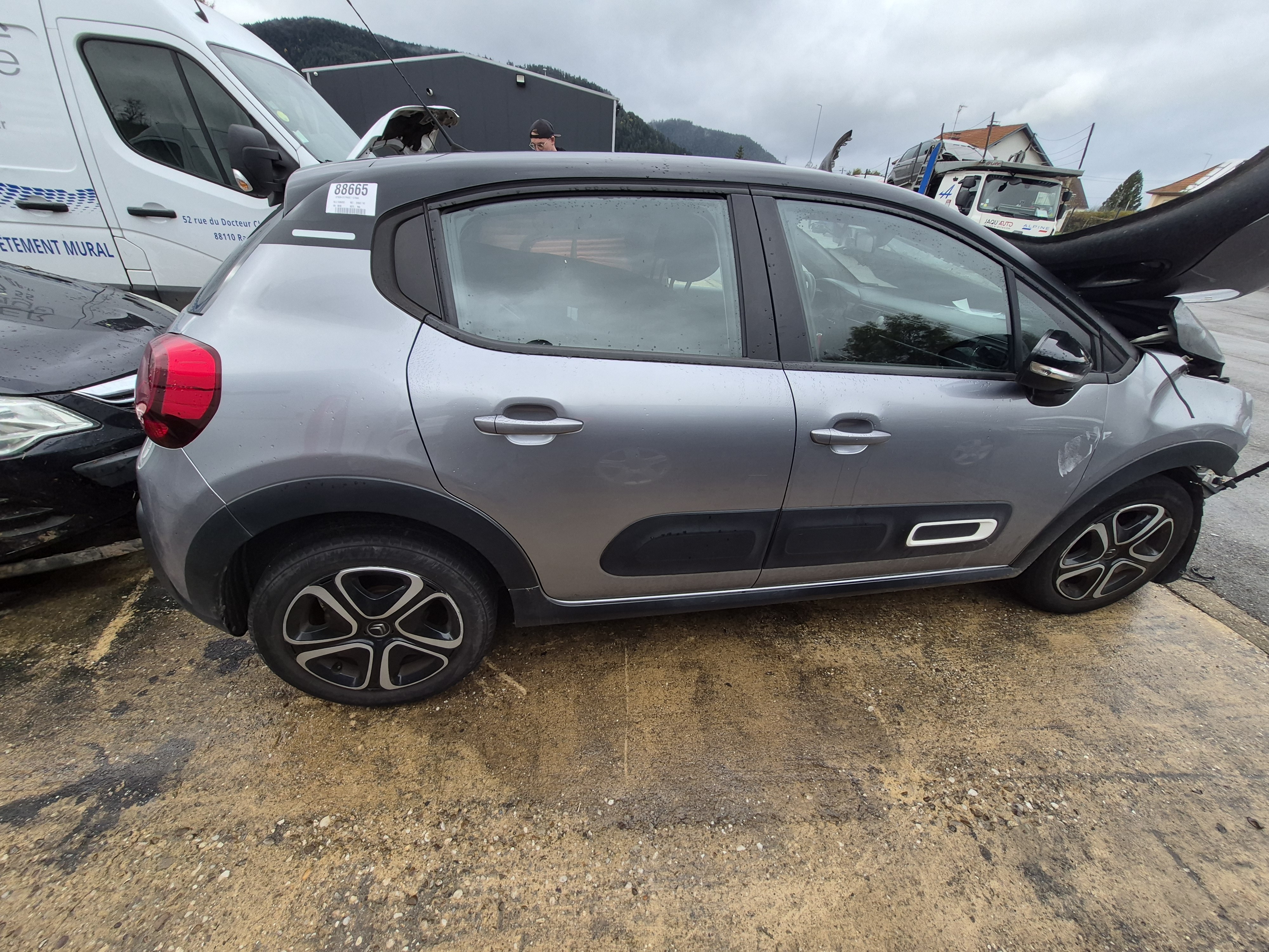 Extension d'aile arriere gauche pour CITROEN C3 3 PHASE 2 Extension d'aile arriere gauche pour CITROEN C3 3 PHASE 2