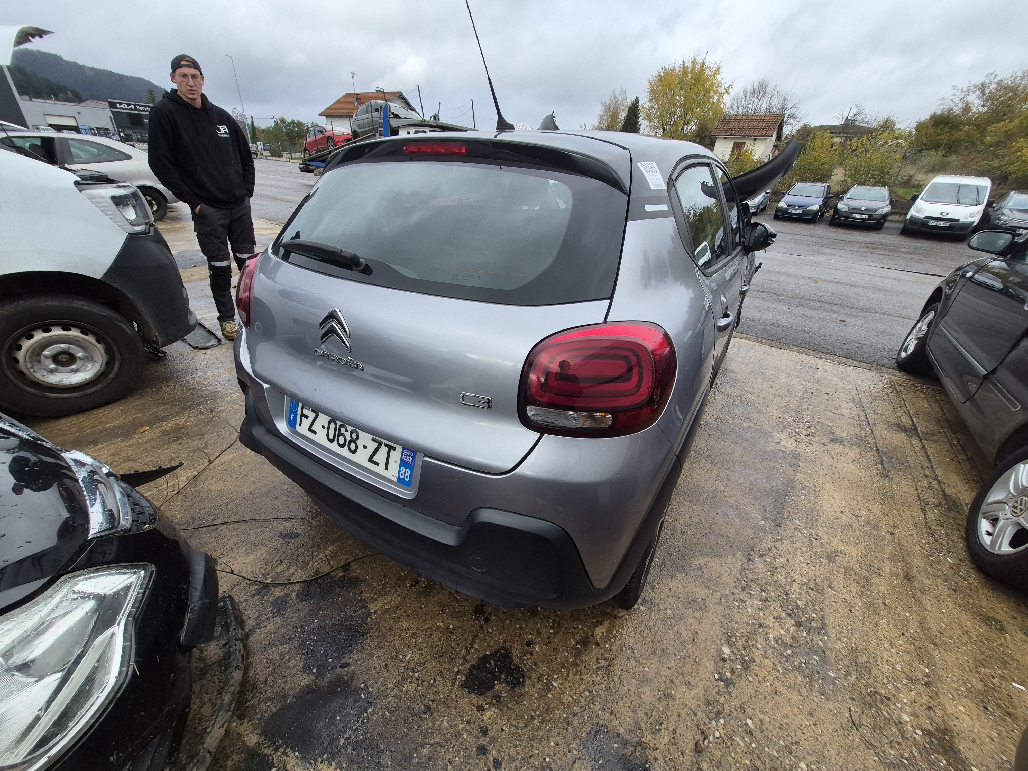 Extension d'aile arriere gauche pour CITROEN C3 3 PHASE 2 Extension d'aile arriere gauche pour CITROEN C3 3 PHASE 2