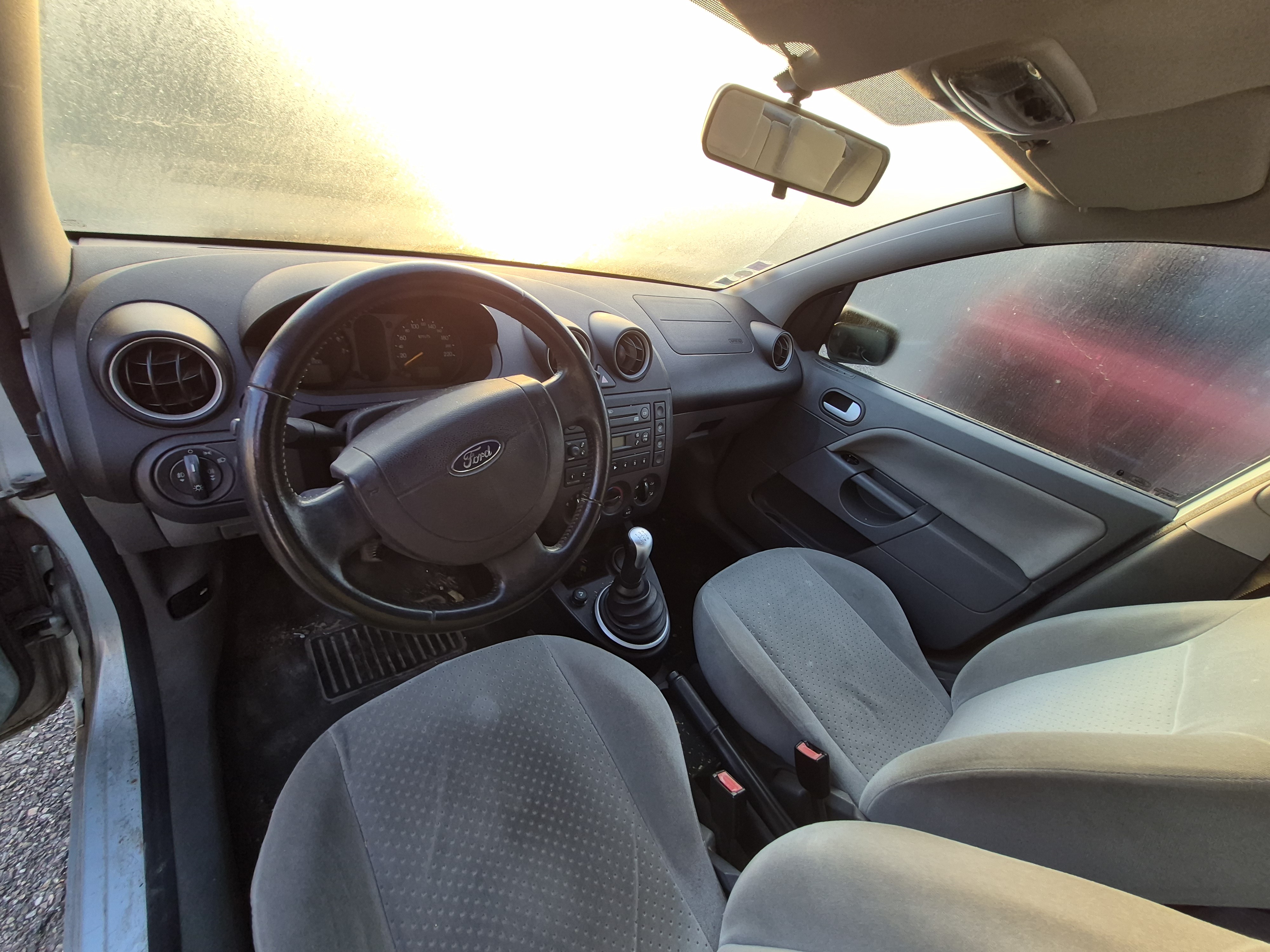 Volant pour FORD FIESTA 5 PHASE 1 Volant pour FORD FIESTA 5 PHASE 1