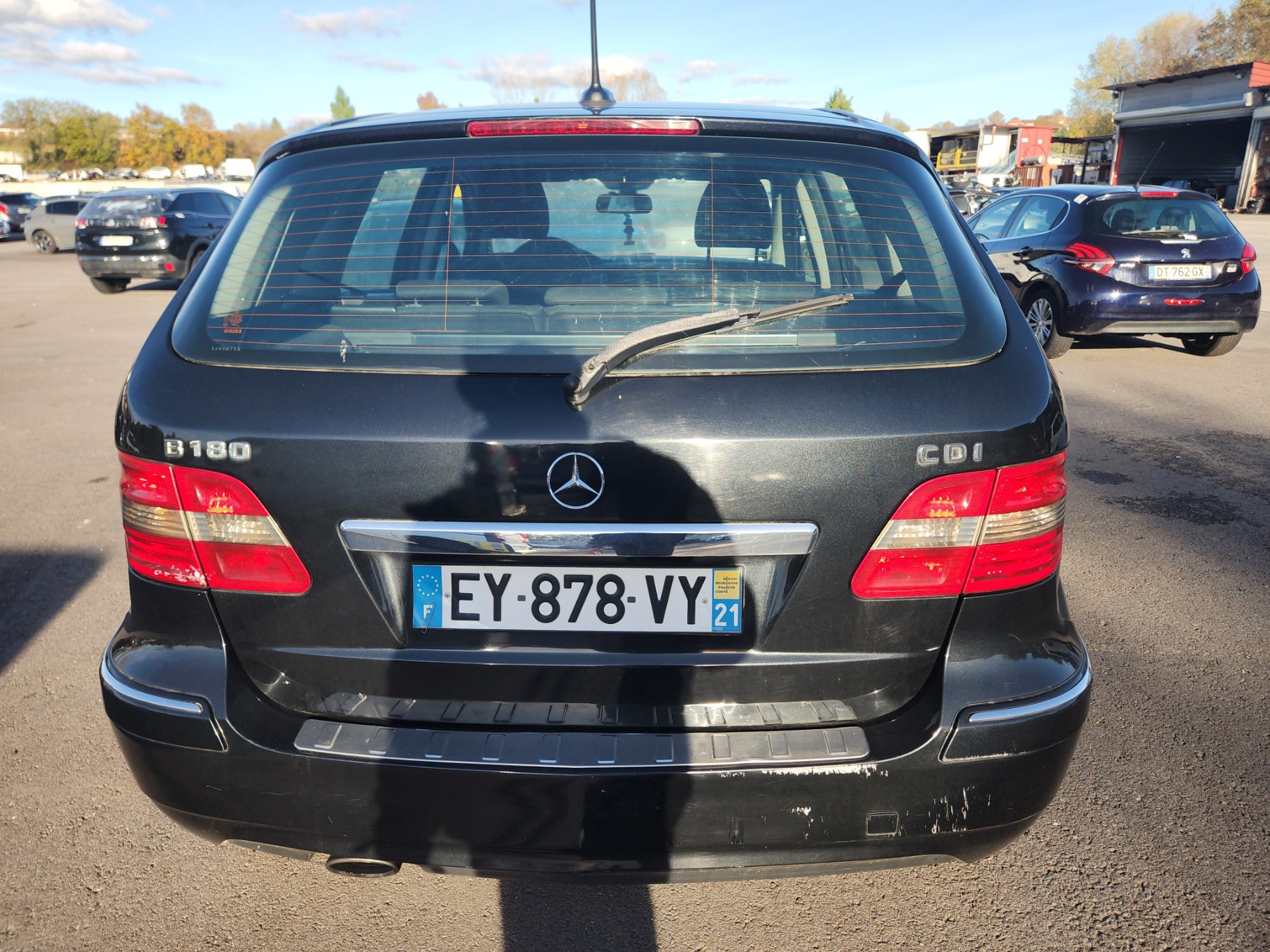 Pivot de moyeu avant gauche pour MERCEDES CLASSE B 245 PHASE 2 Pivot de moyeu avant gauche pour MERCEDES CLASSE B 245 PHASE 2