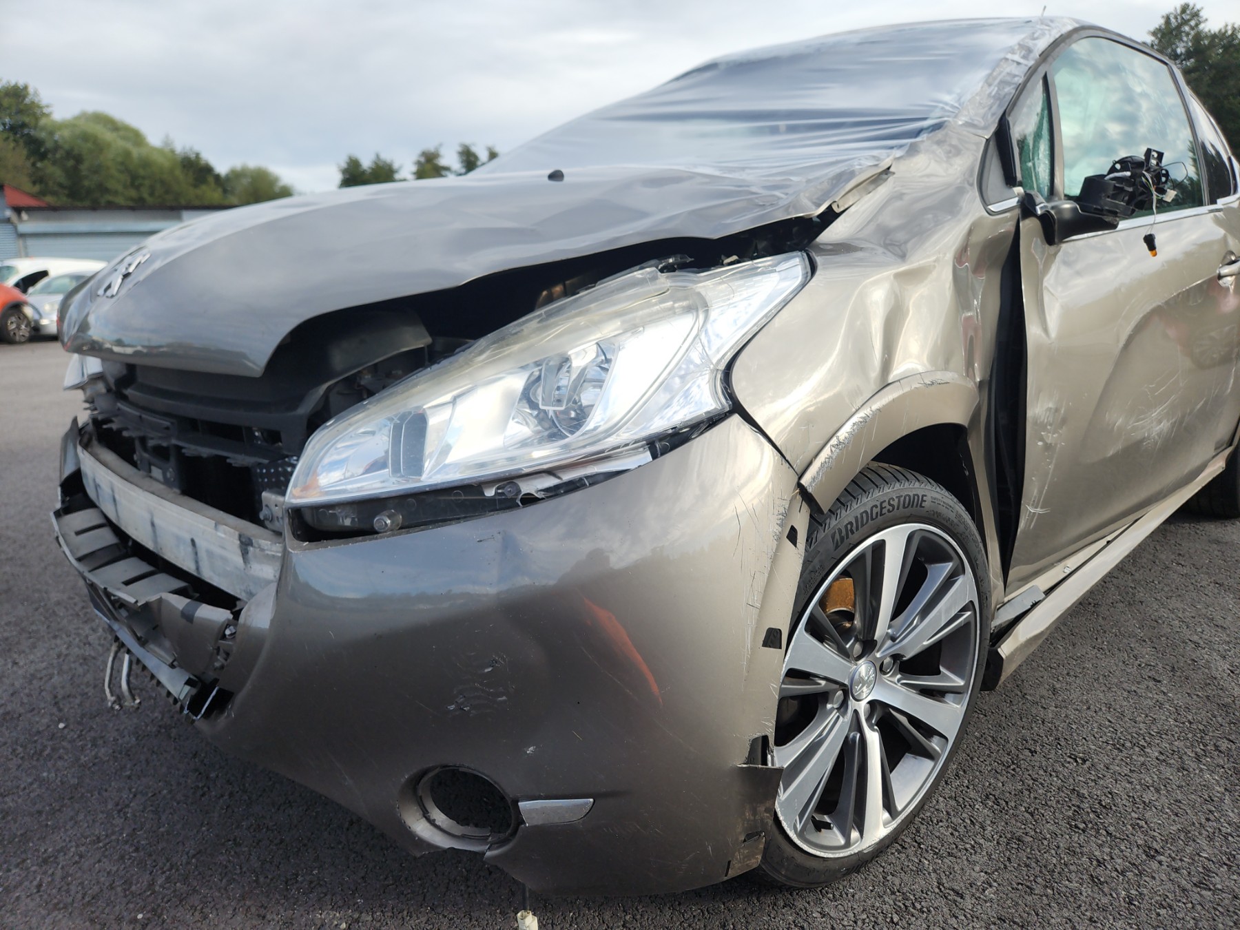 Volant pour PEUGEOT 208 1 PHASE 1 Volant pour PEUGEOT 208 1 PHASE 1